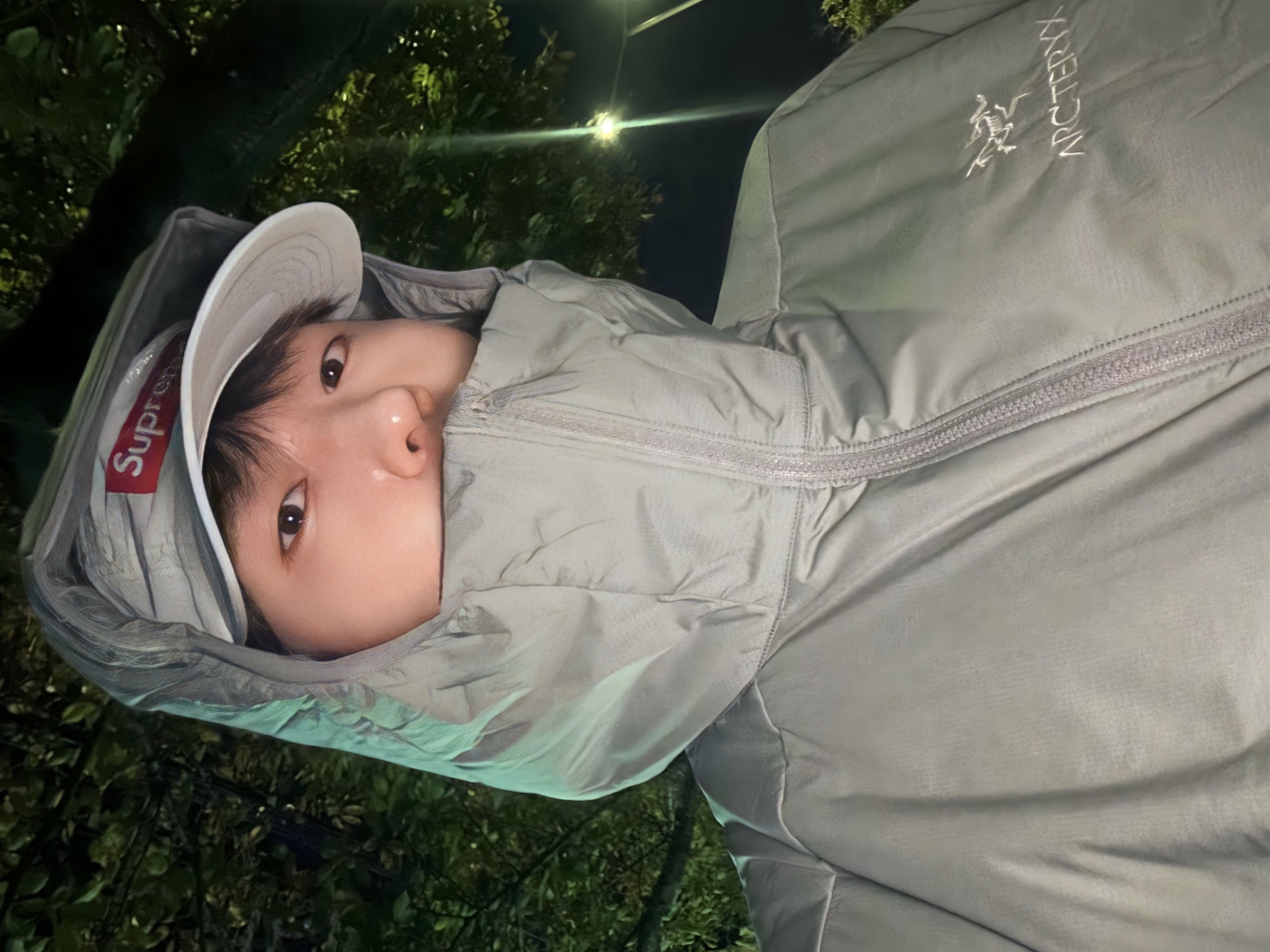 Arc'teryx Gamma SL Hoody Pegasus, Supreme Gloss Ripstop Camp Cap Light Grey - 23FW 착용 스타일