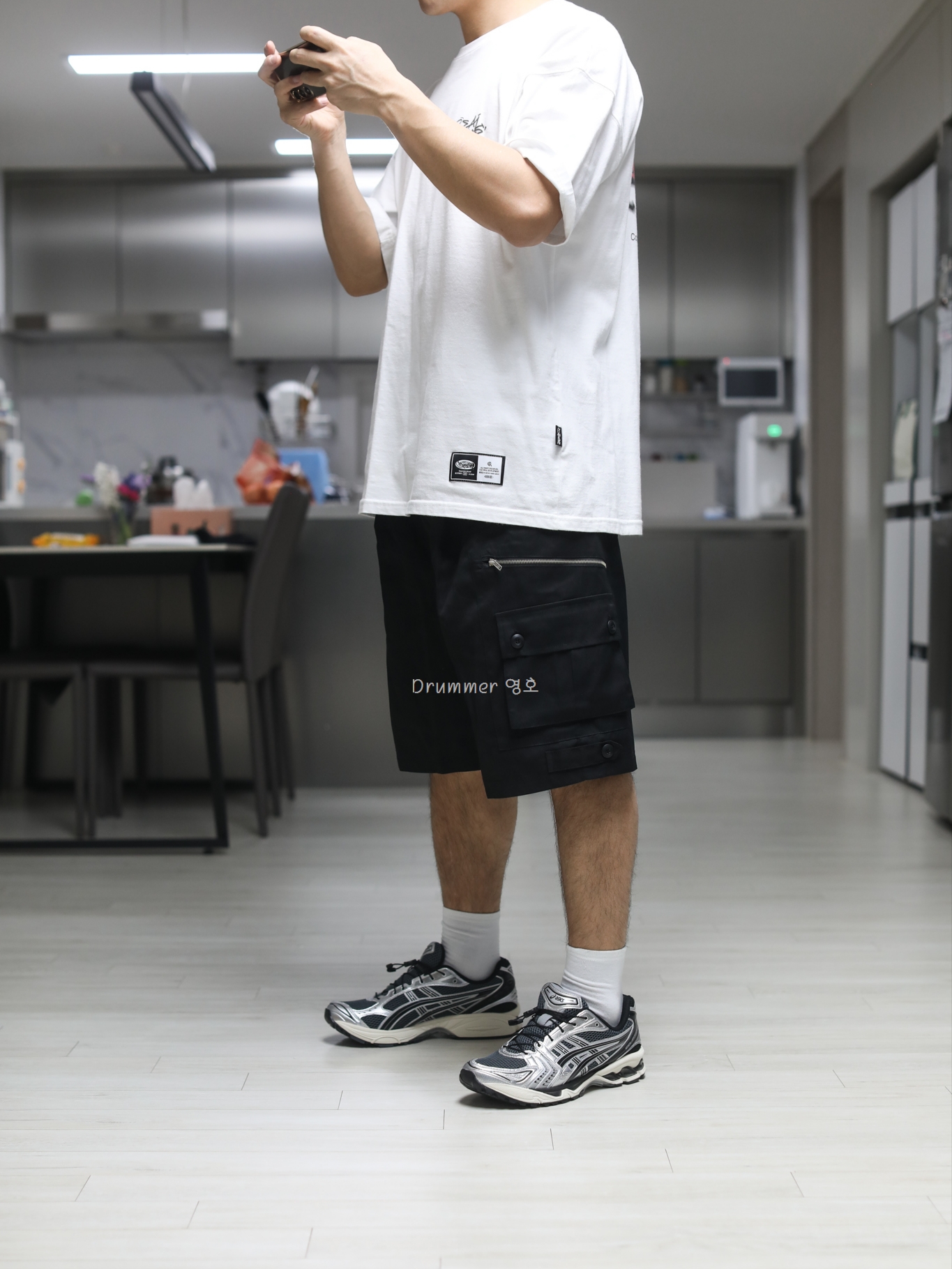 Asics Unlimited Gel-Kayano 14 Carrier Grey Black 착용 스타일