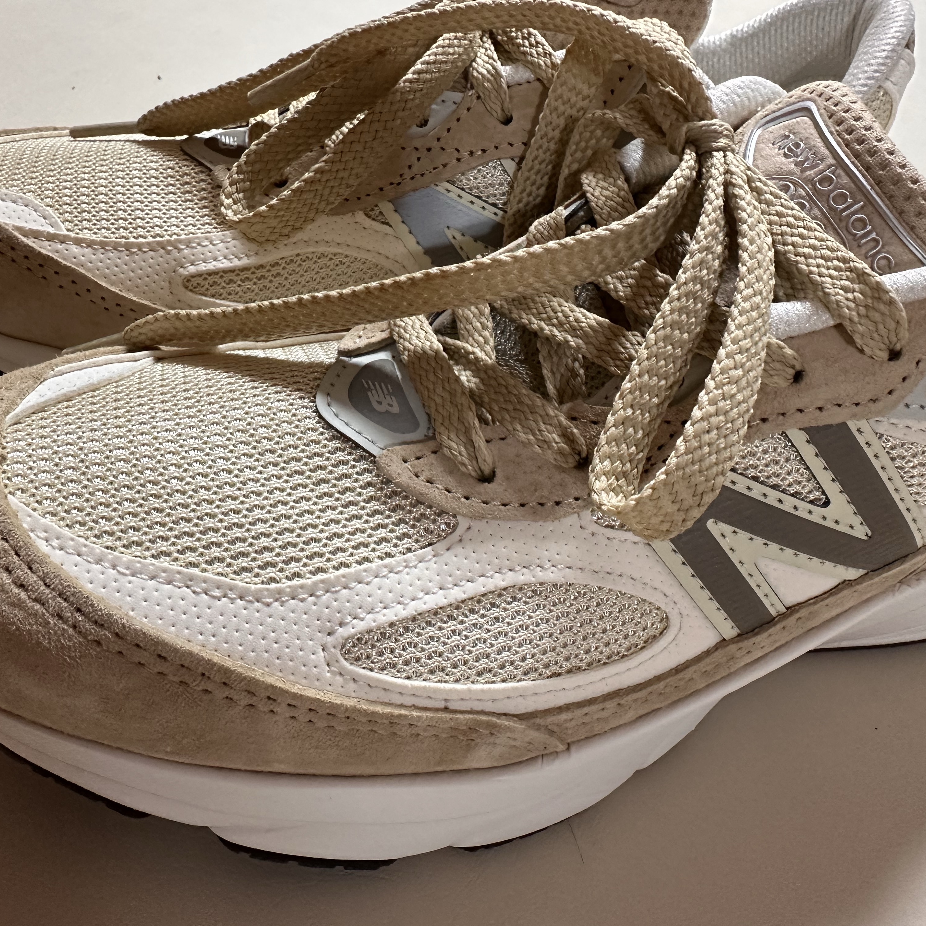 New Balance x Aime Leon Dore 990v6 Made in USA Tan 착용 스타일