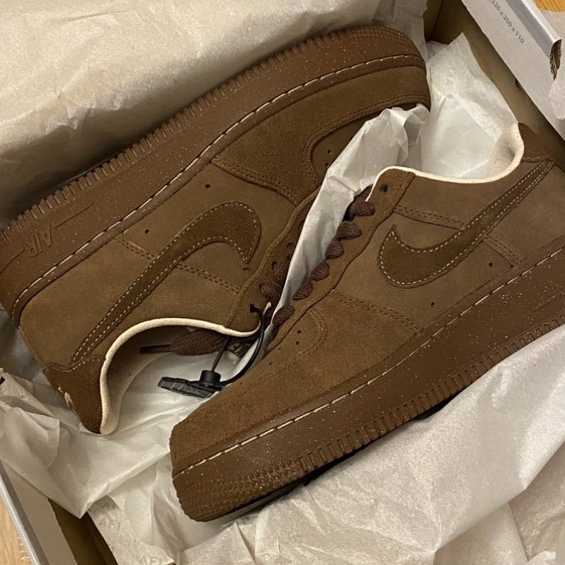 (W) Nike Air Force 1 '07 Cacao Wow 착용 스타일
