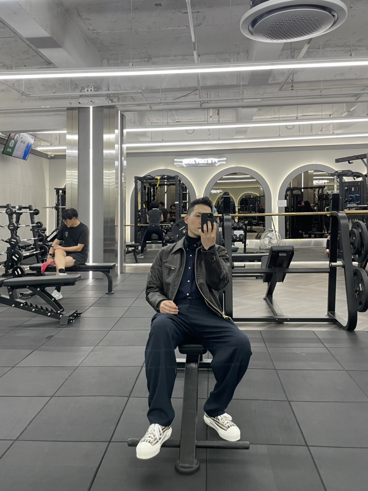 KREAM 프로필 이미지