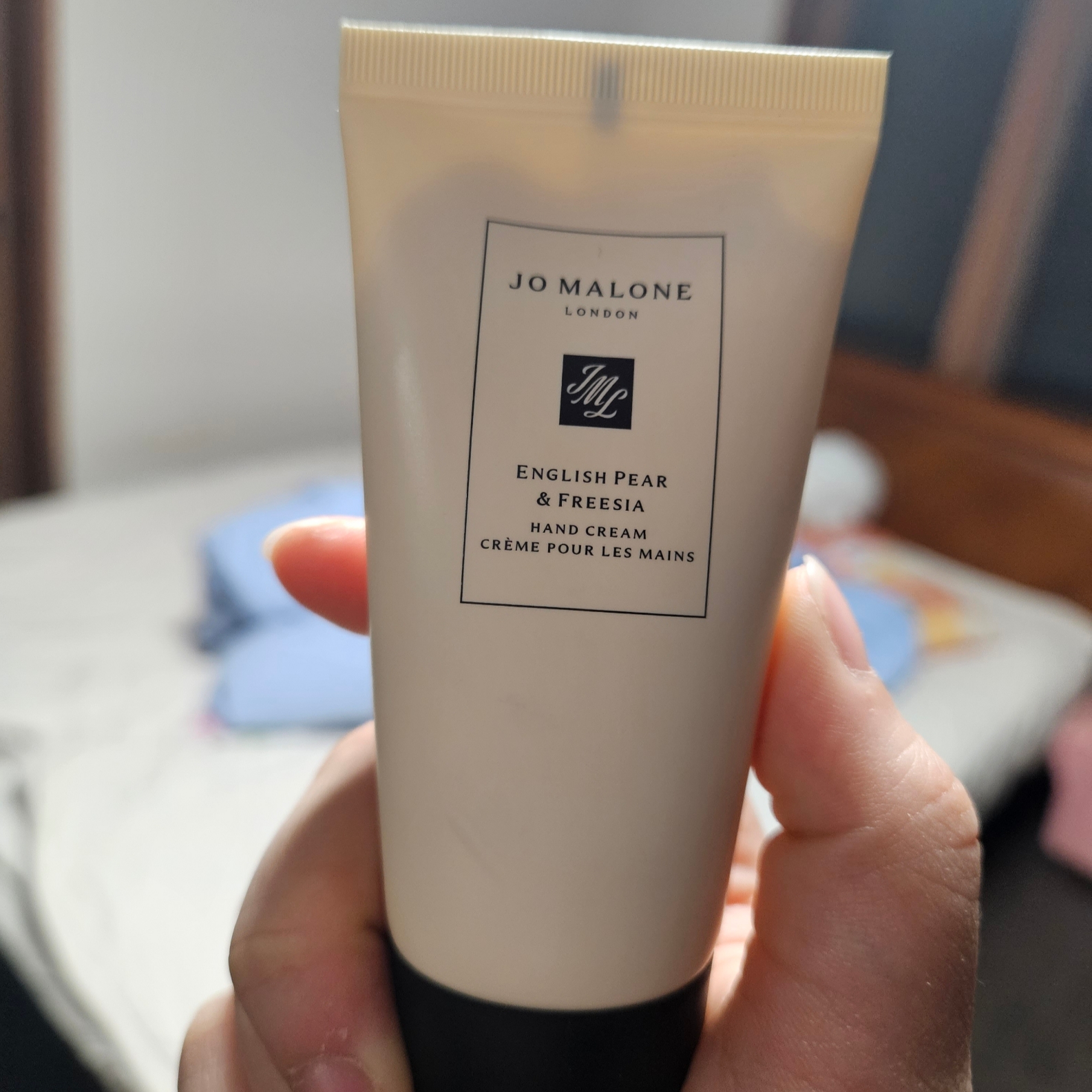 Jo Malone English Pear & Freesia Hand Cream 50ml 착용 스타일