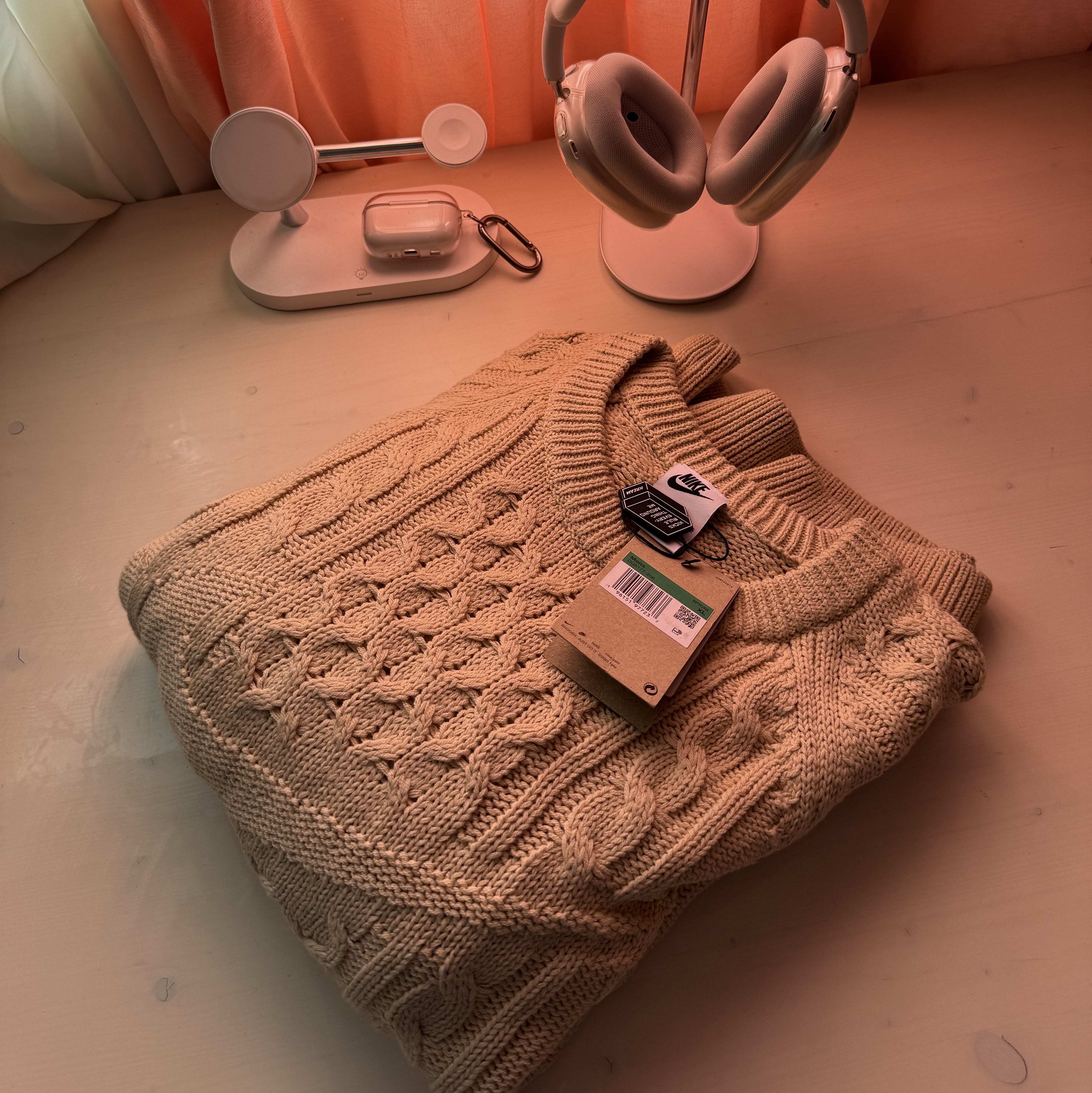 Nike Cable Knit LS Sweater Rattan - Asia 착용 스타일