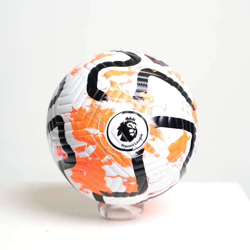 Nike Premier League 2023/24 Academy Football White Total Orange 착용 스타일 - 2
