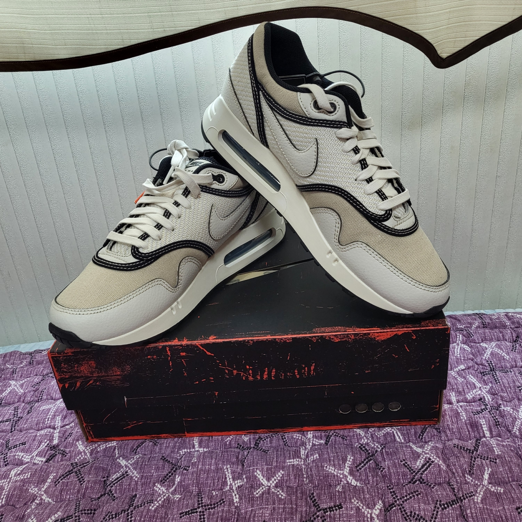Nike Air Max 1 '86 World Make Korea 착용 스타일