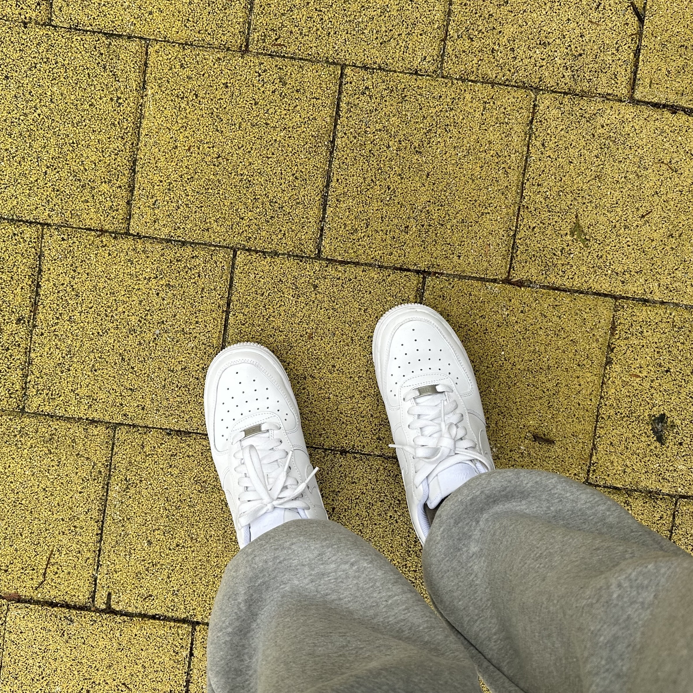 (W) Nike Air Force 1 '07 Low White 착용 스타일