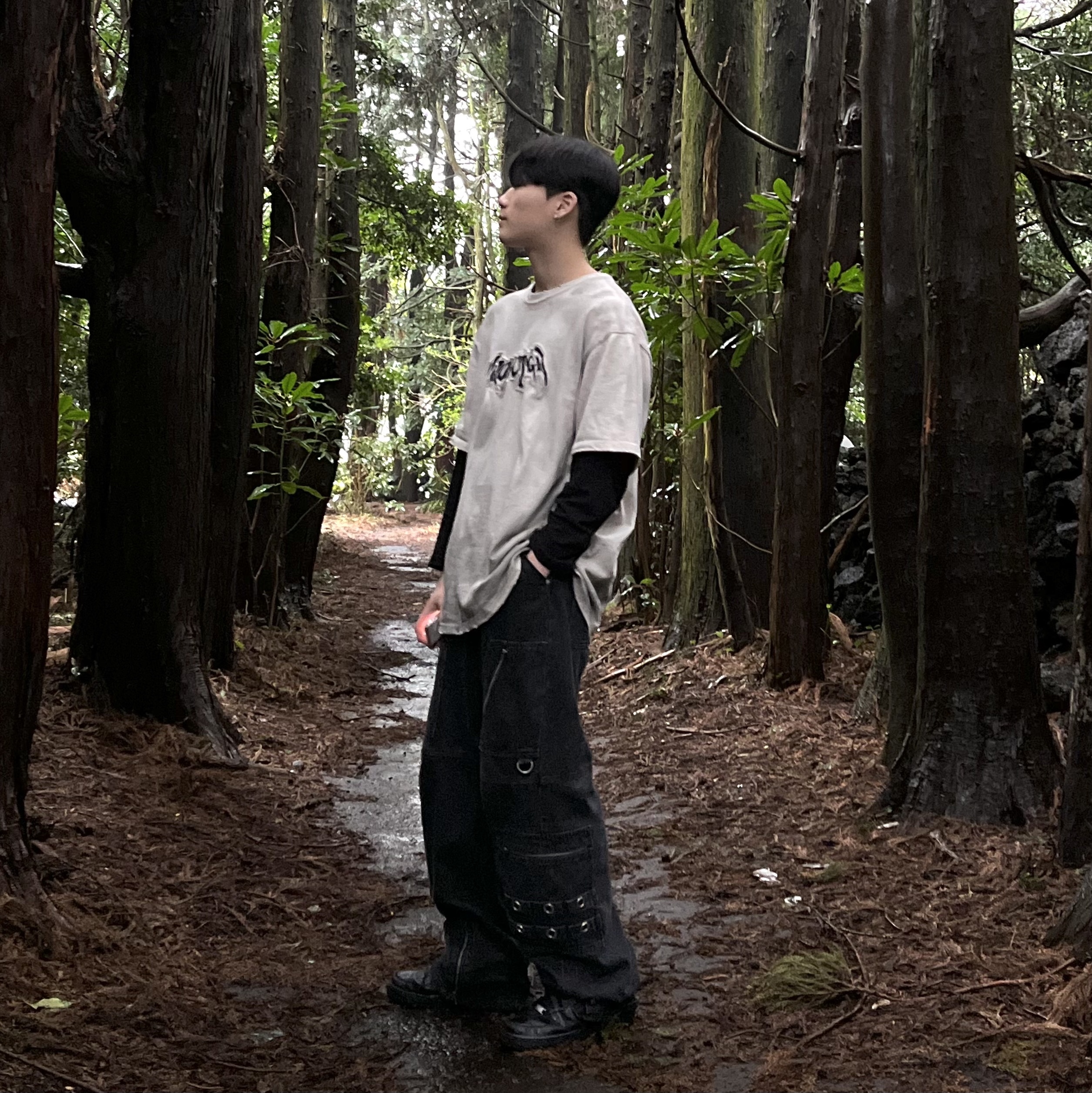 Project G/R Furious Logo Applique T-Shirt Grey - 10 Corso Como Exclusive, Project G/R Flight Denim Pants Black 착용 스타일 - 1