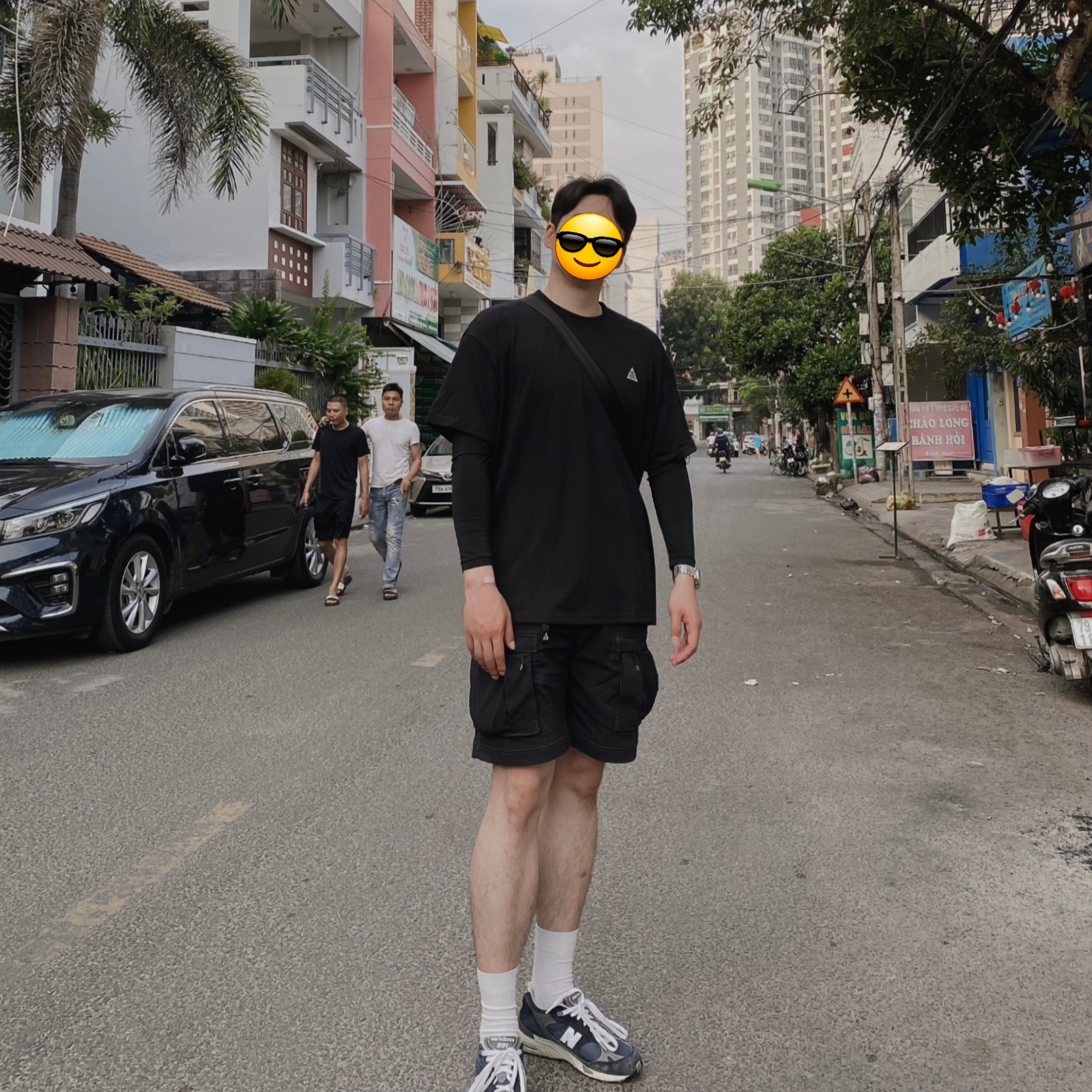 Nike ACG LBR T-Shirt Black - US/EU, New Balance 991 Made in UK Navy 착용 스타일