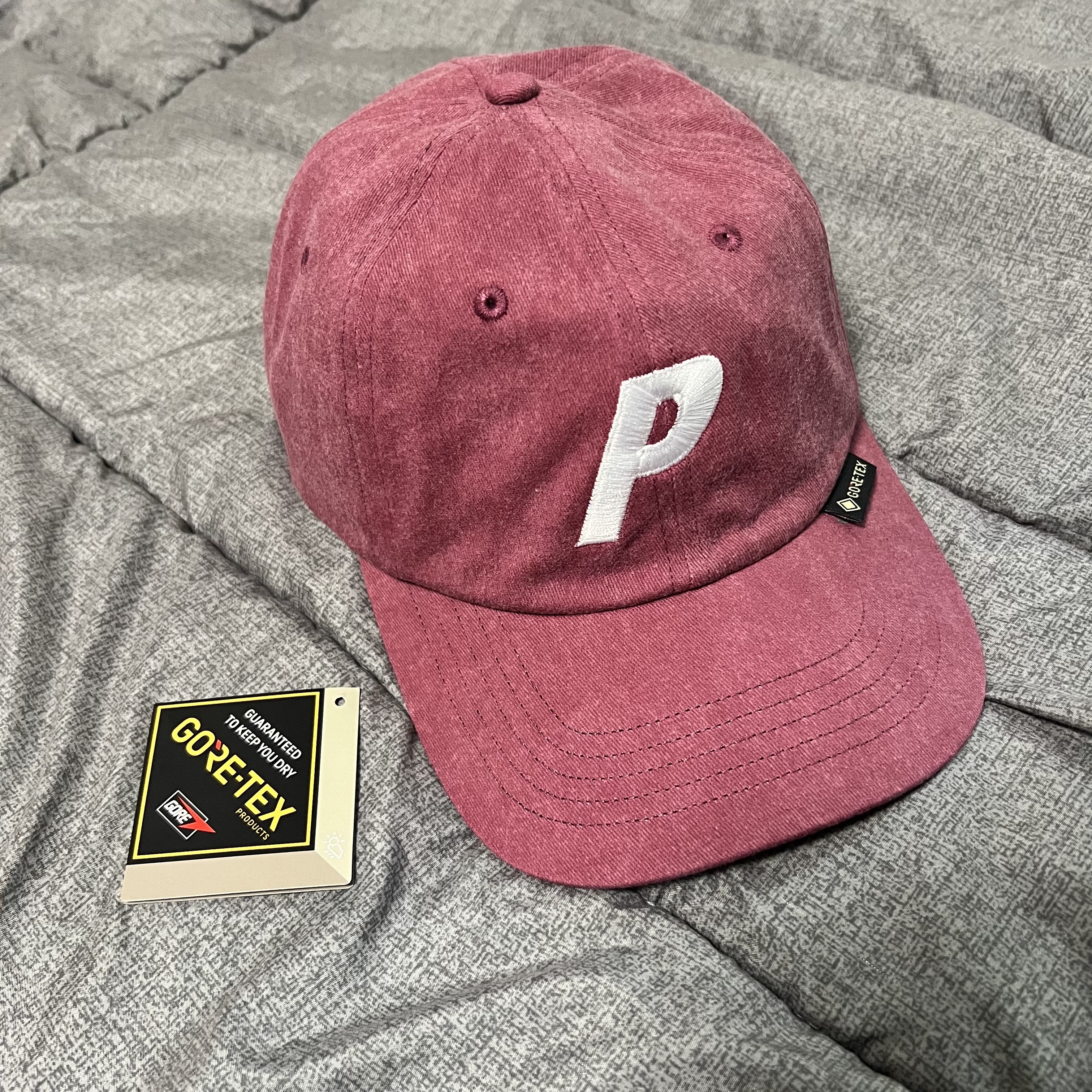 Palace Pigment Dye Gore-Tex Pal Hat Wine - 24SS 착용 스타일 - 1