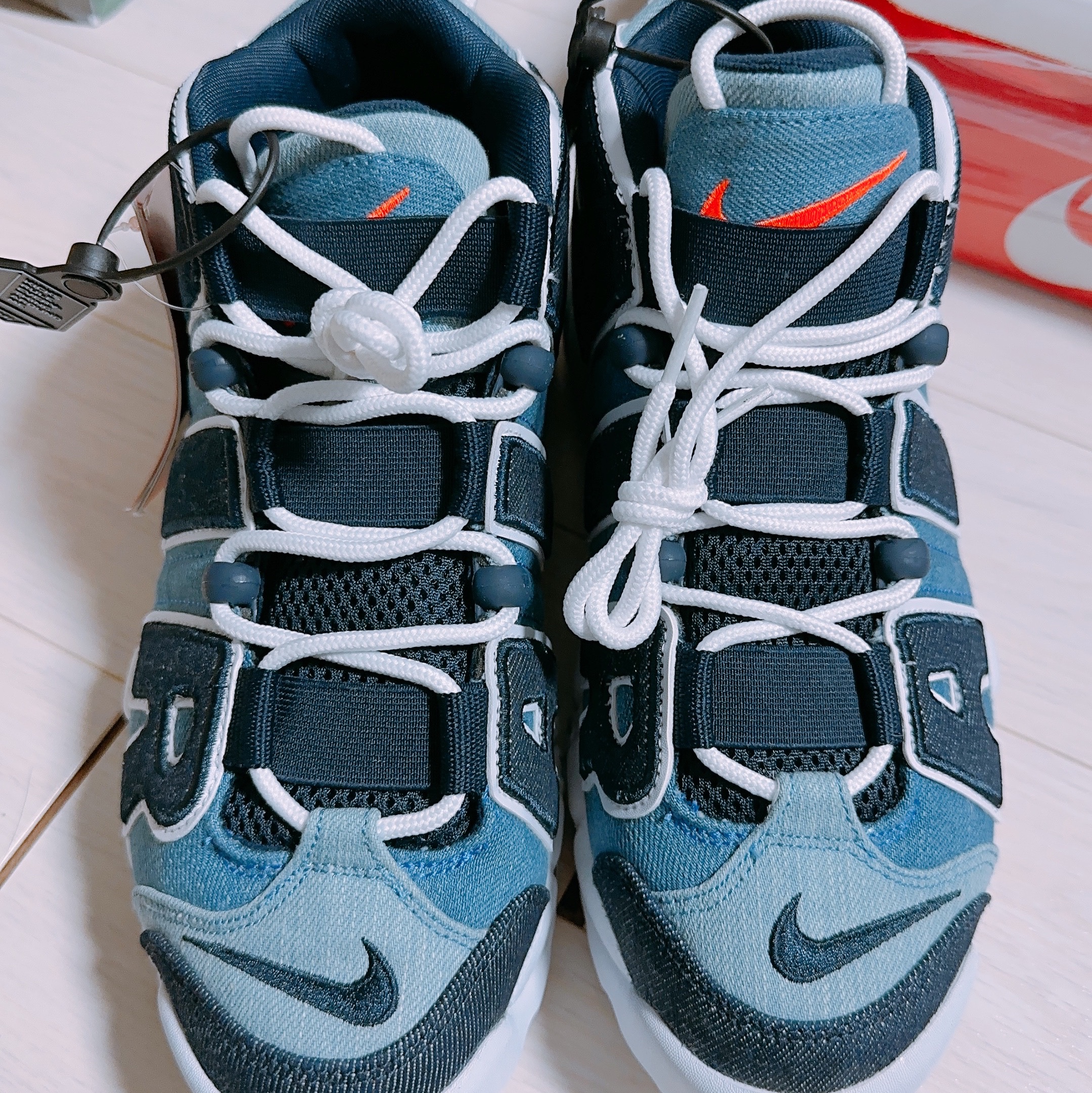 Nike Air More Uptempo 96 Denim 착용 스타일 - 1