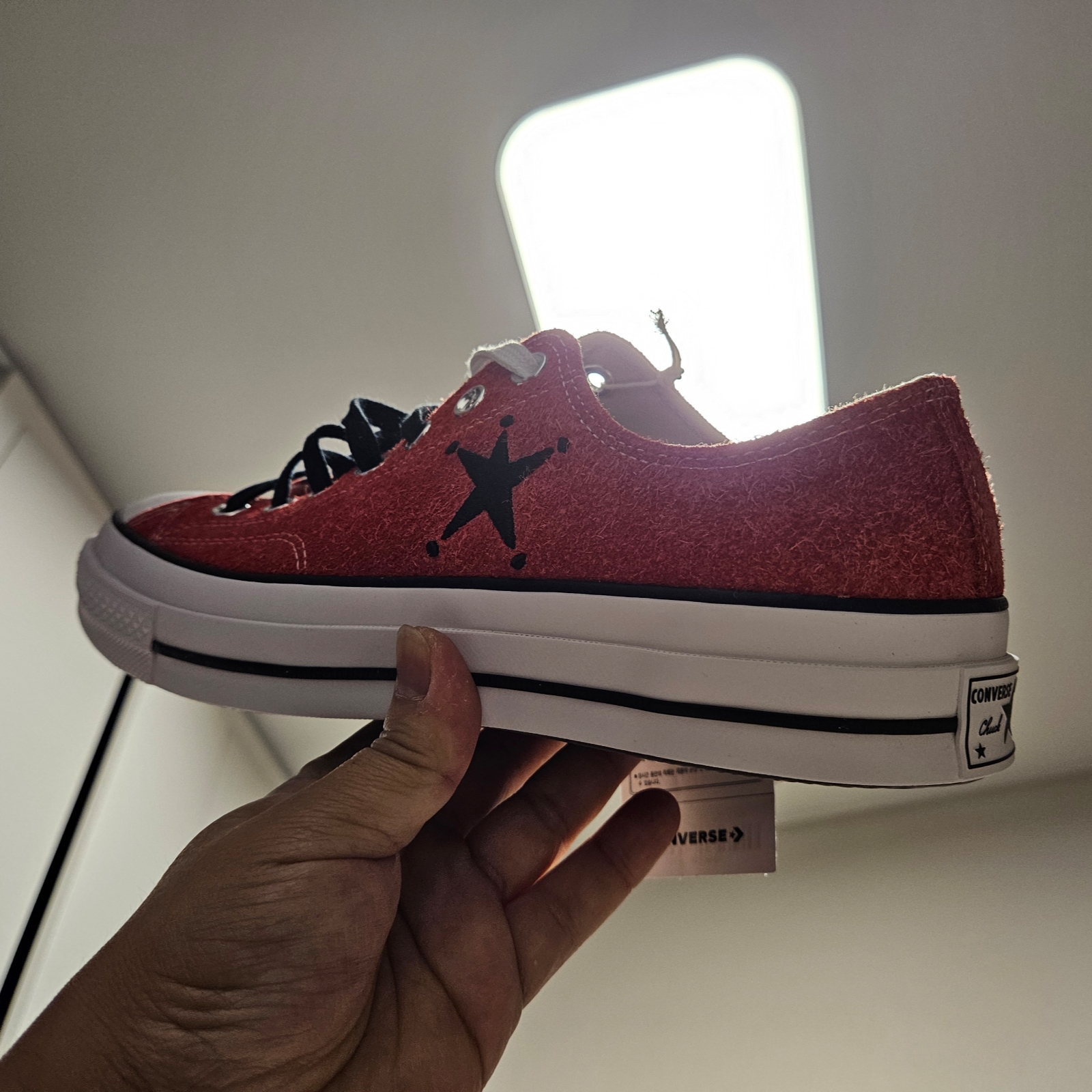 Converse x Stussy Chuck 70 Ox Poppy Red 착용 스타일