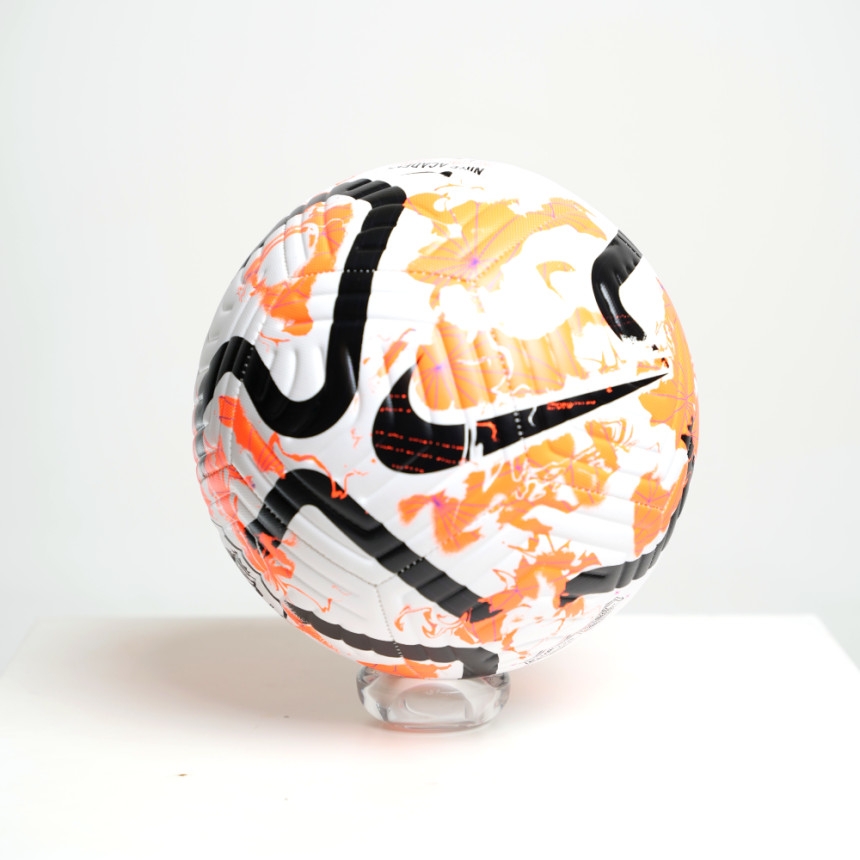 Nike Premier League 2023/24 Academy Football White Total Orange 착용 스타일 - 1