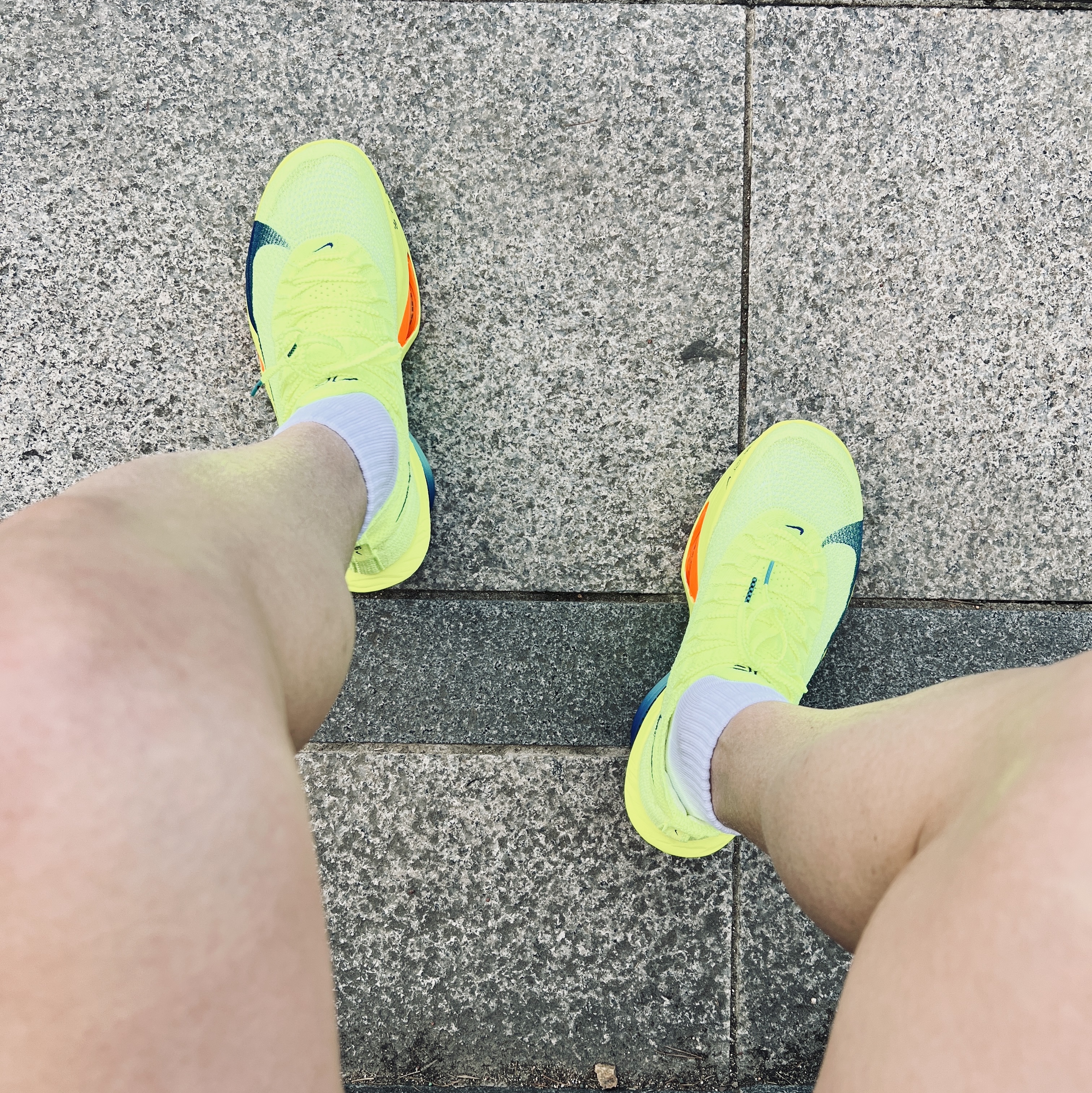 Nike Air Zoom Alphafly Next% 3 Volt 착용 스타일