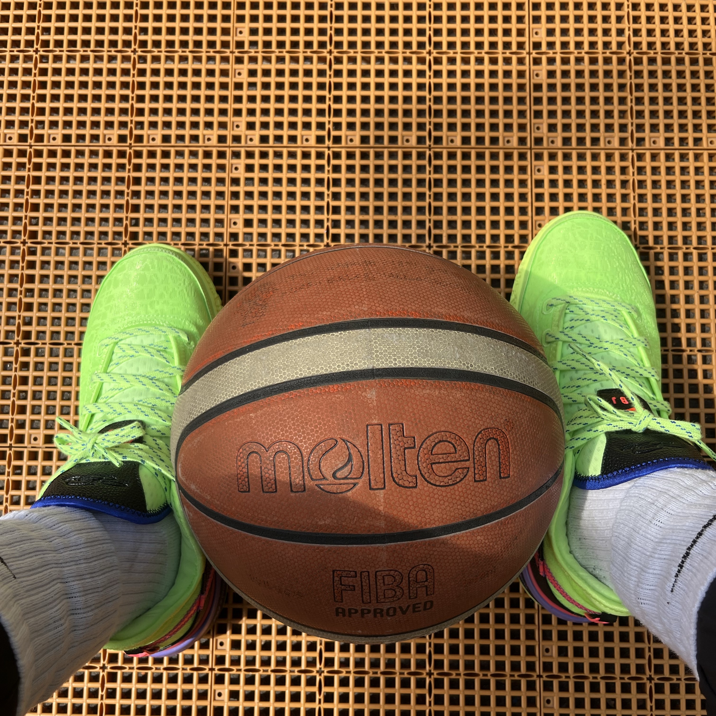 Nike LeBron NXXT Gen EP Ghost Green 착용 스타일