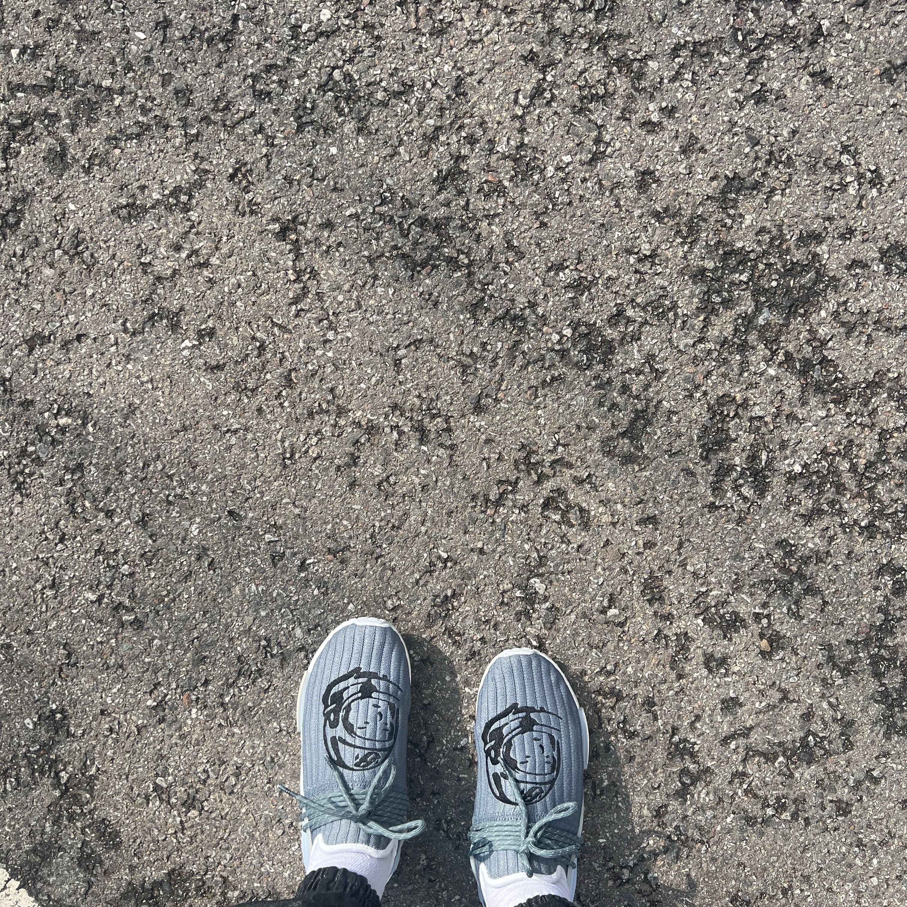 Adidas x Billionaire Boys Club x Pharrell Williams Hu NMD Astronaut 착용 스타일