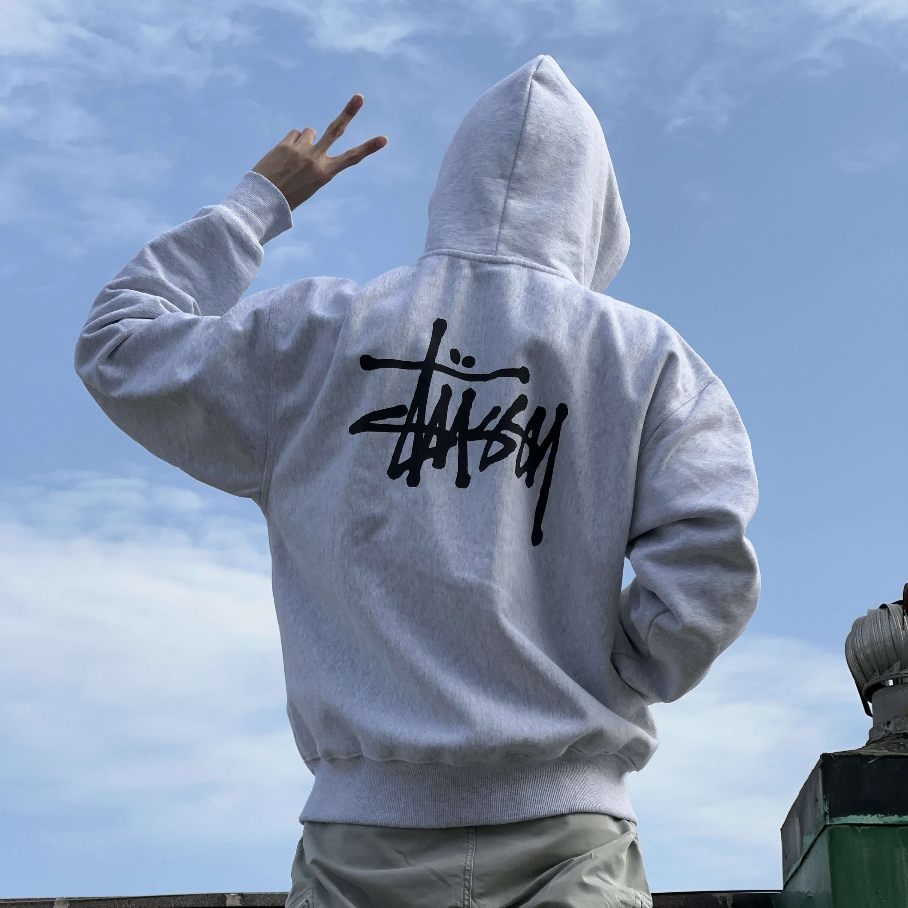Stussy Basic Stussy Zip Hoodie Ash Heather 2023 착용 스타일 - 2