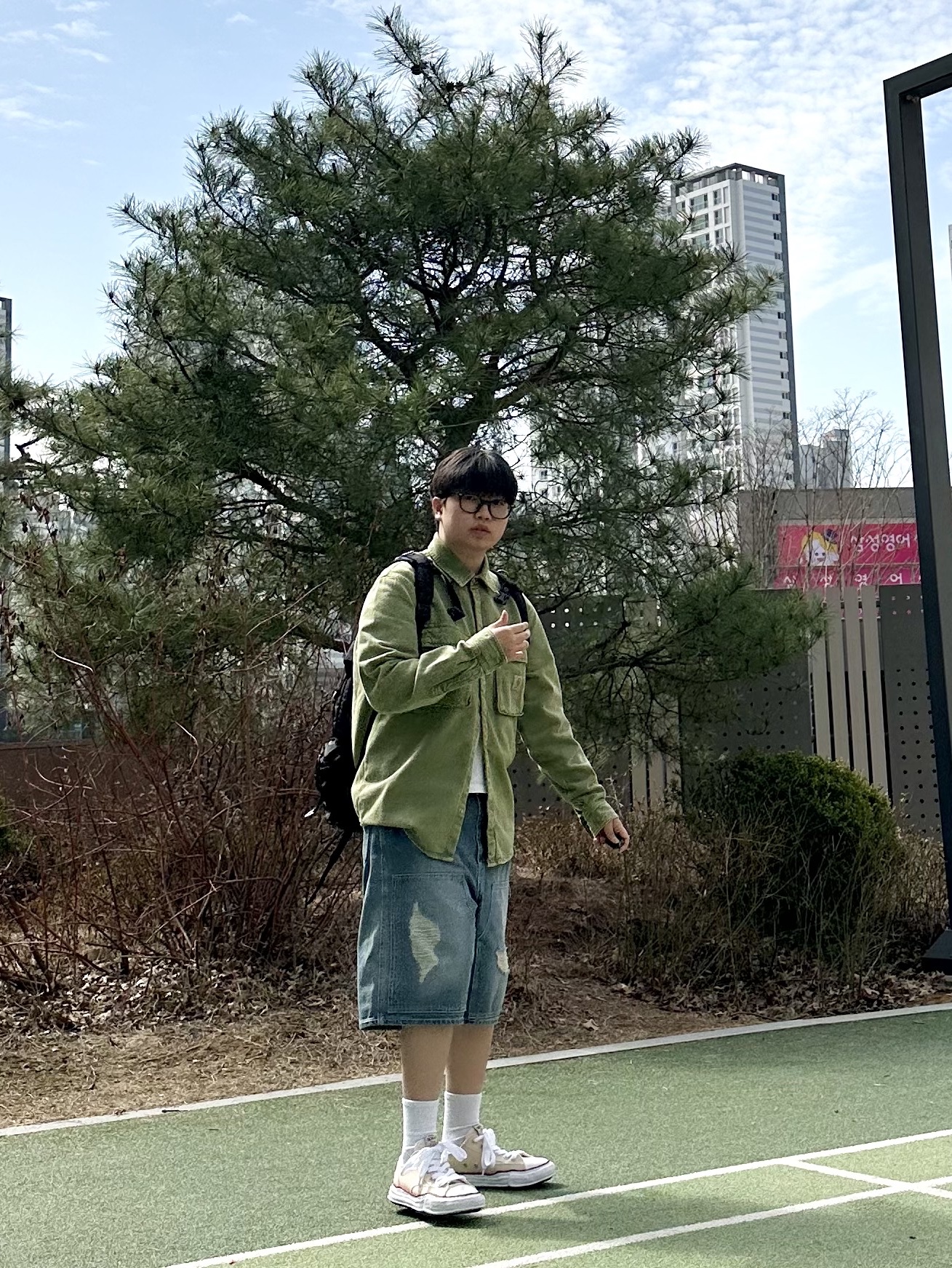 Maison Mihara Yasuhiro Peterson OG Sole Canvas Low-top Sneakers Natural 착용 스타일 - 1