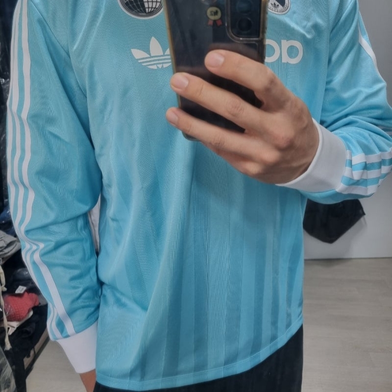 (W) Adidas Football Long Sleeve T-Shirt Light Aqua - US Sizing 착용 스타일