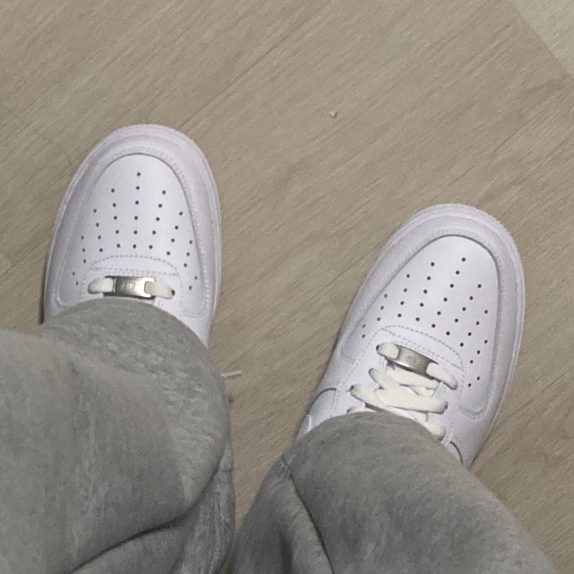 Nike Air Force 1 '07 Low White 착용 스타일