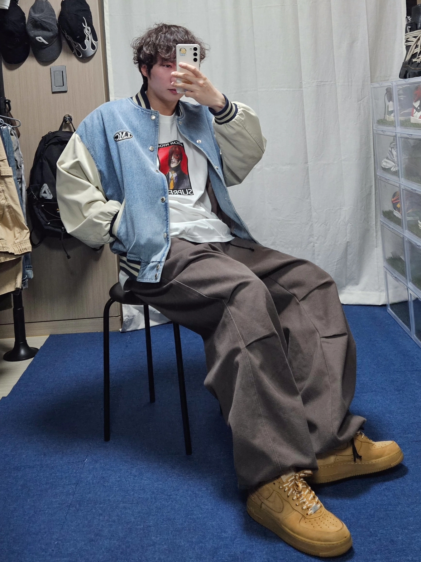 Supreme American Psycho T-Shirt White - 23FW, Nike x Supreme Air Force 1 Low Flax 착용 스타일 - 1