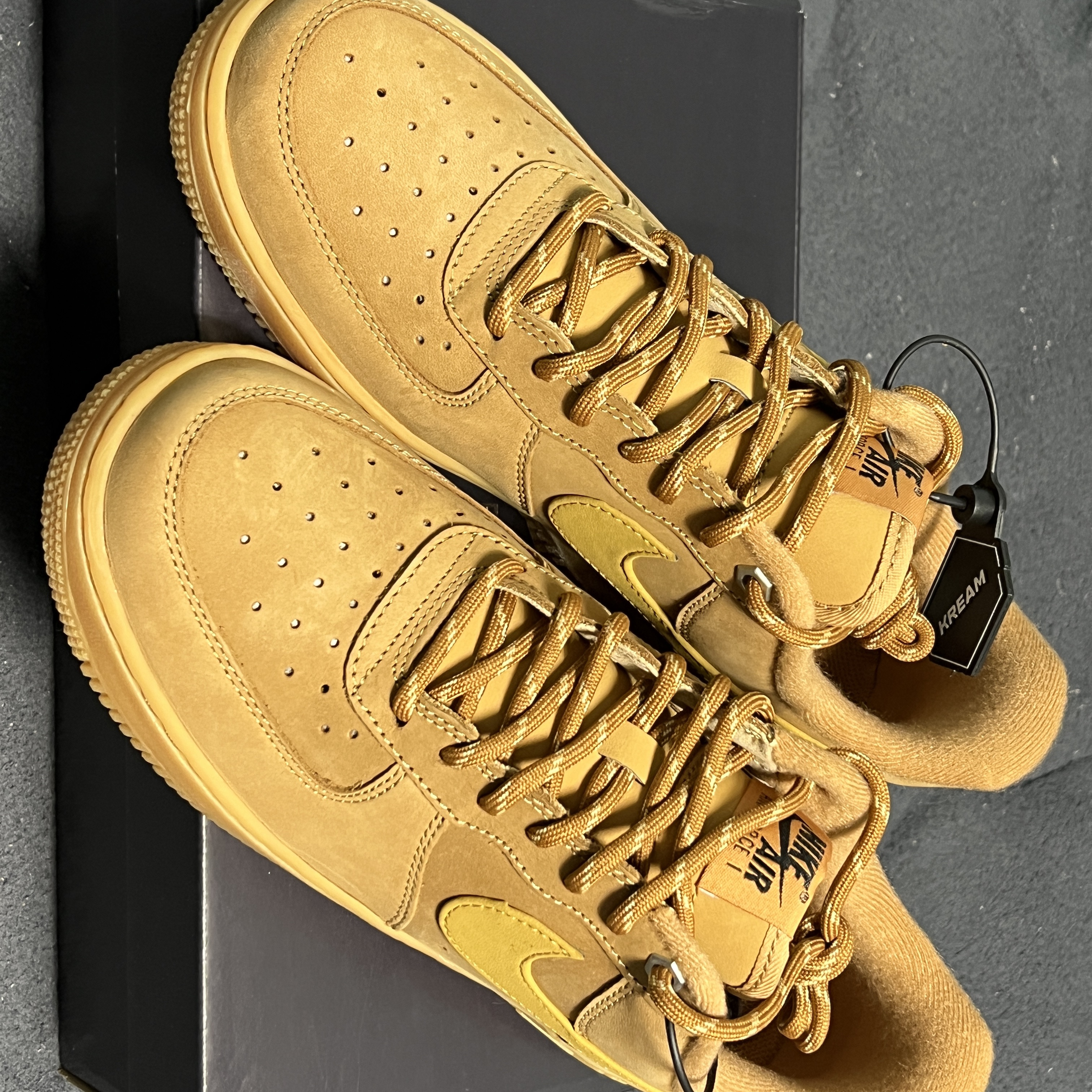 Nike Air Force 1 '07 WB Flax, Ami de Coeur Oversize Intarsia Sweater Vanilla White ์ฐฉ์ฉ ์คํ์ผ - 2