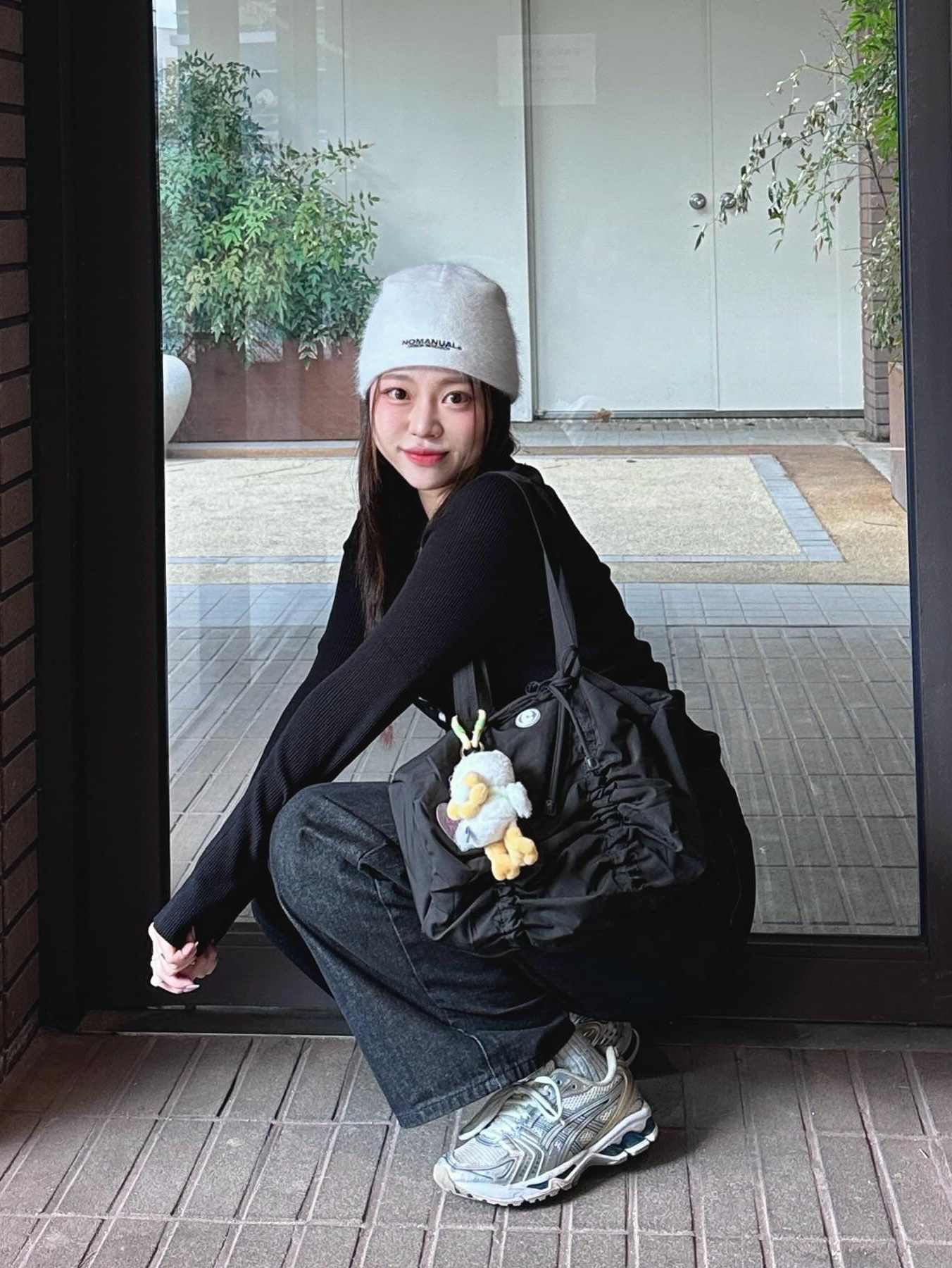 Starbucks Delight Color Rope Bearista Keychain, Asics Gel-Kayano 14 Cream Pure Silver 착용 스타일