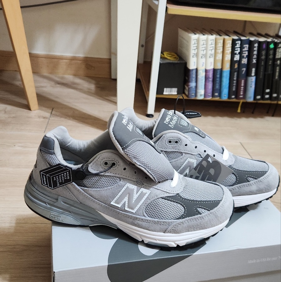 New Balance 993 Made in USA Grey - D Standard 착용 스타일