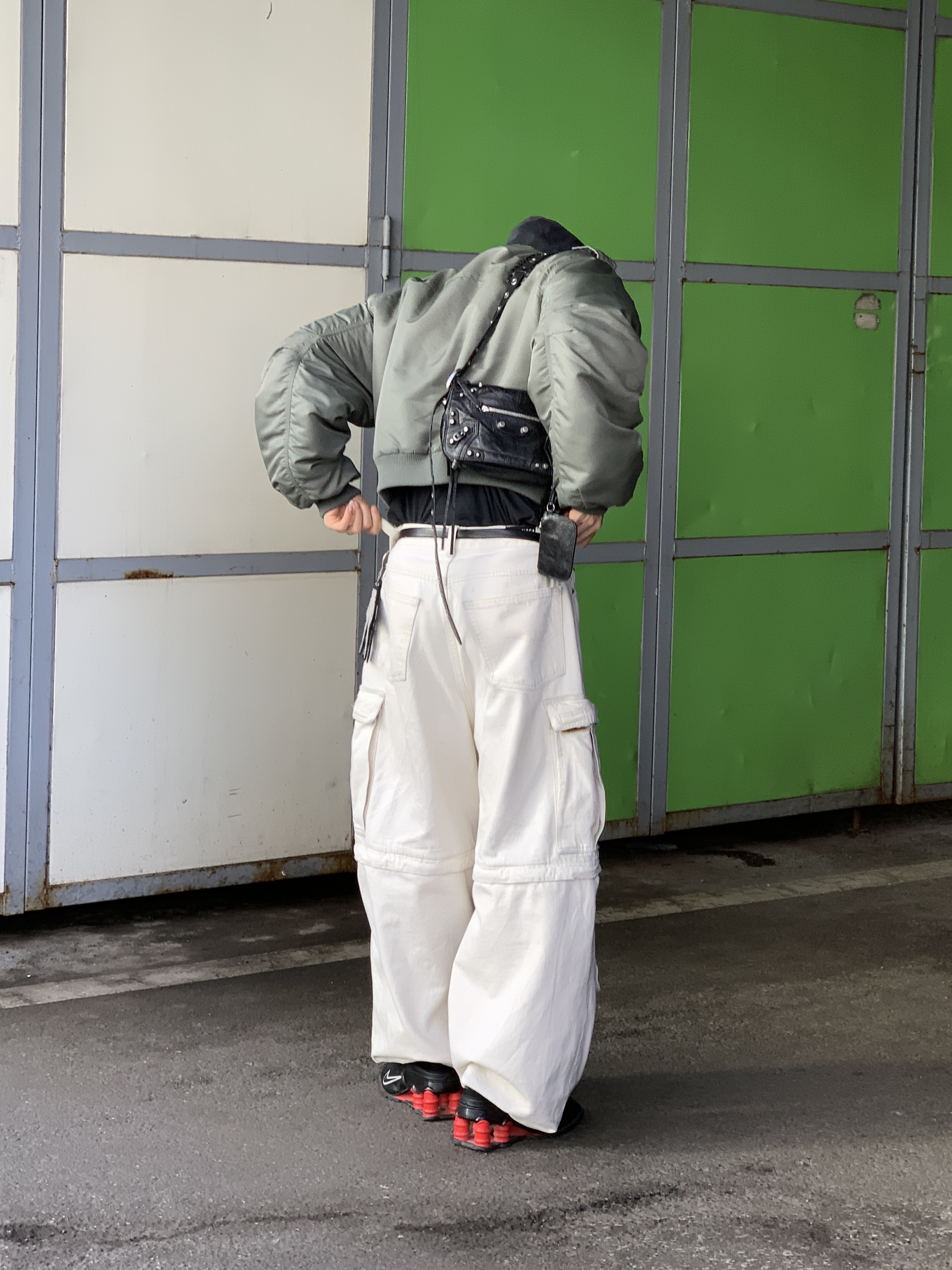 Nike x Martine Rose Shox MR4 Black, Our Legacy Skeleton Key Holder Scissors 착용 스타일 - 6