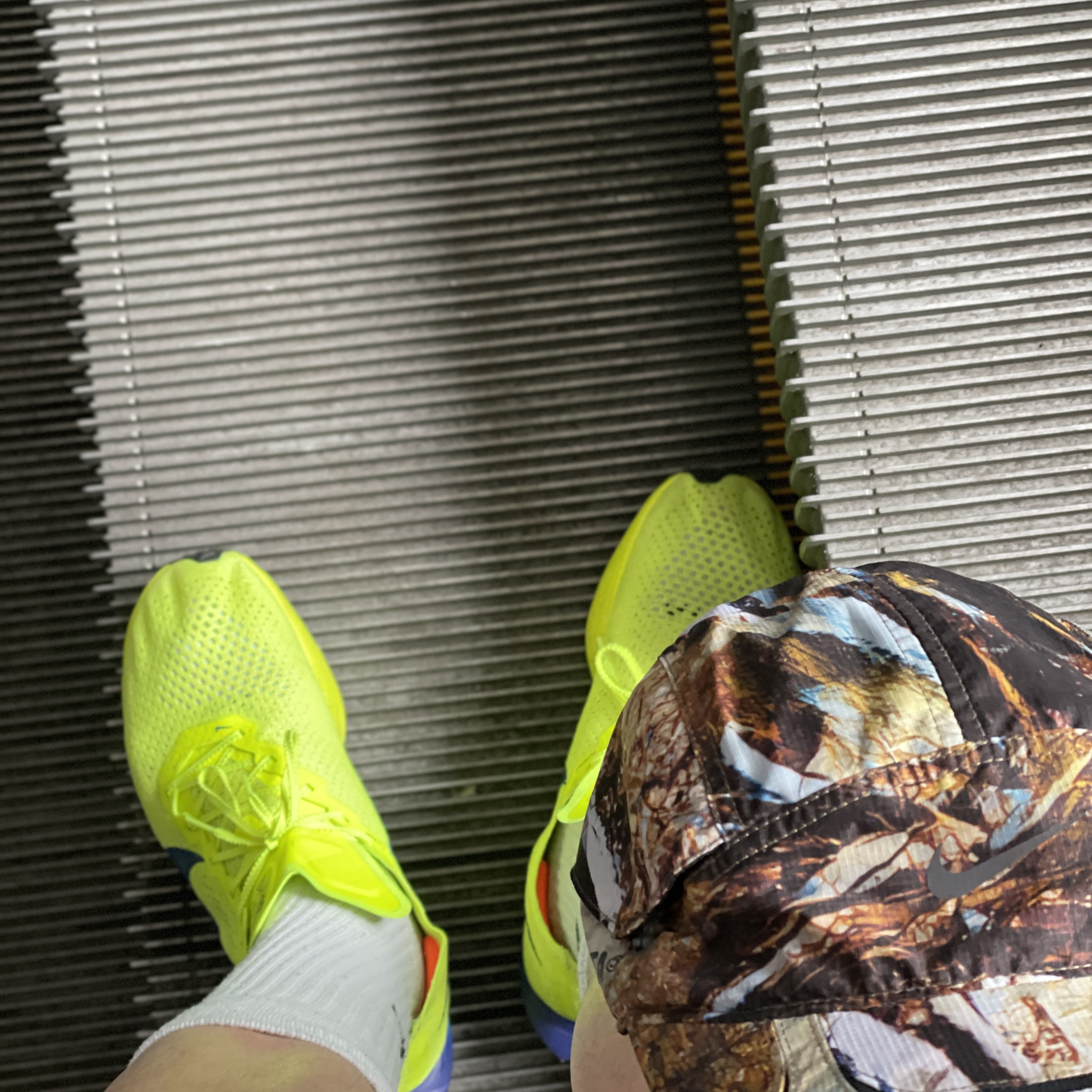 Nike x Drake Nocta NRG Cap Camo, Nike ZoomX Vaporfly Next% 3 Volt Scream Green 착용 스타일