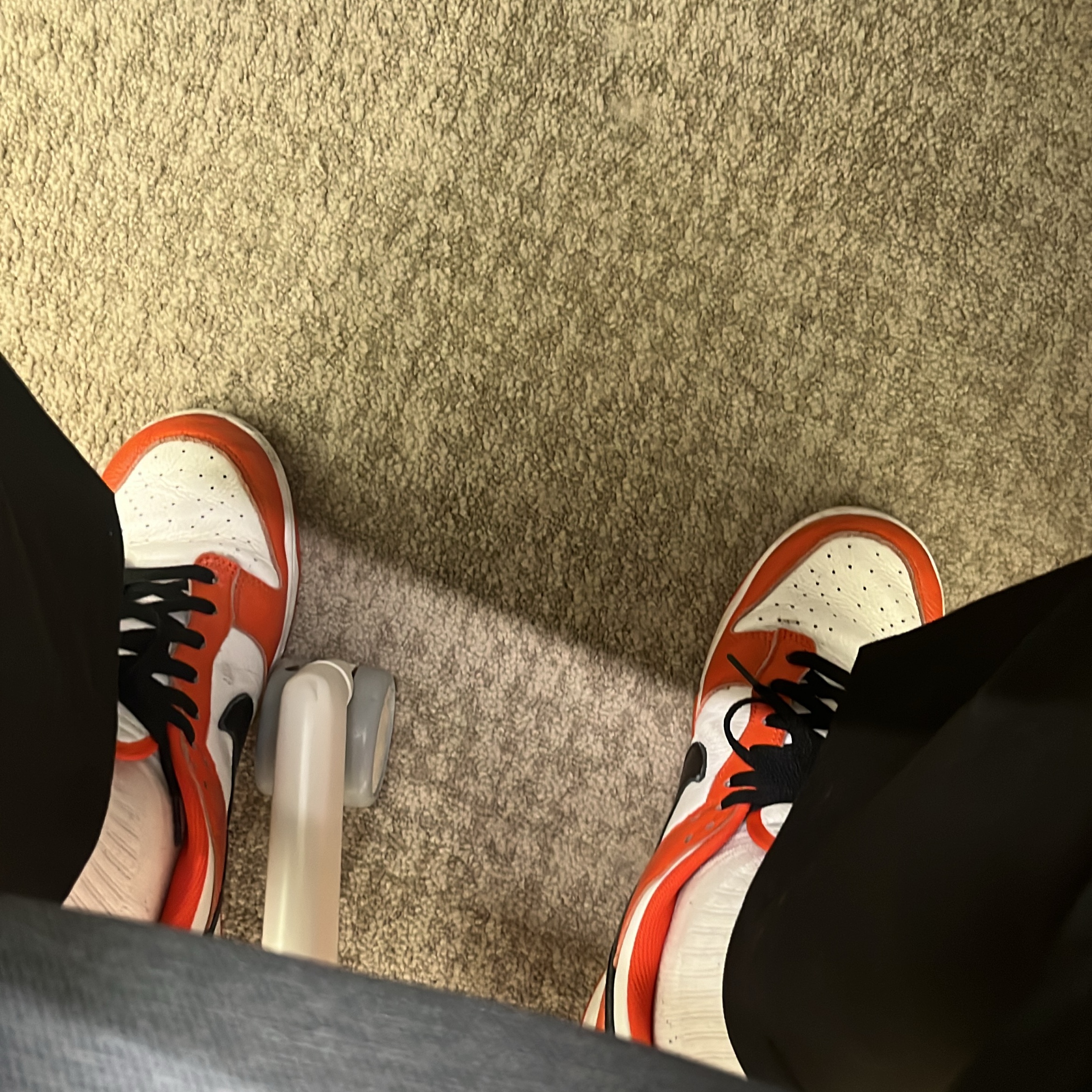 Jordan 1 Low OG Starfish 착용 스타일