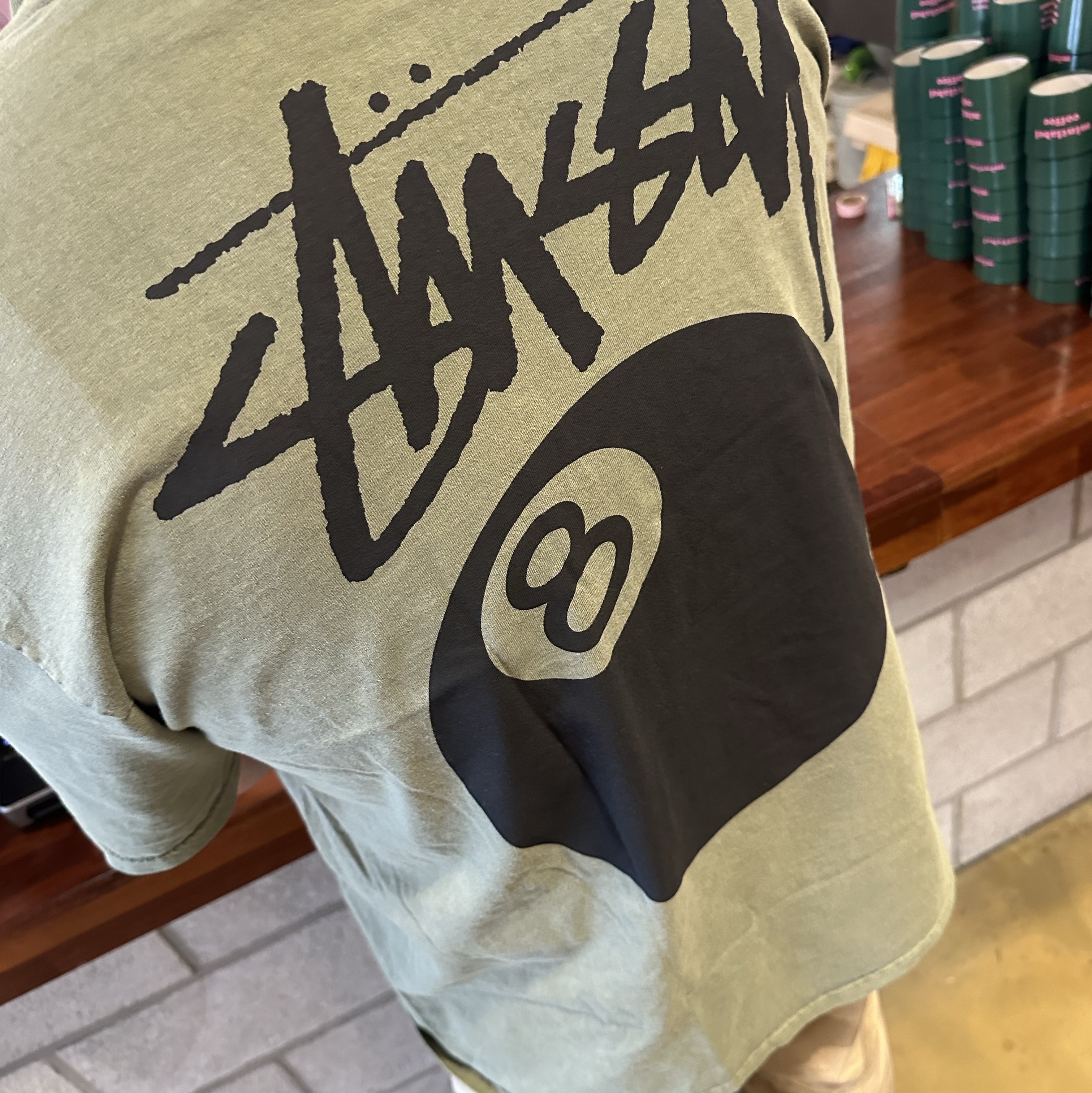 Stussy 8 Ball Pigment Dyed T-Shirt Olive 착용 스타일