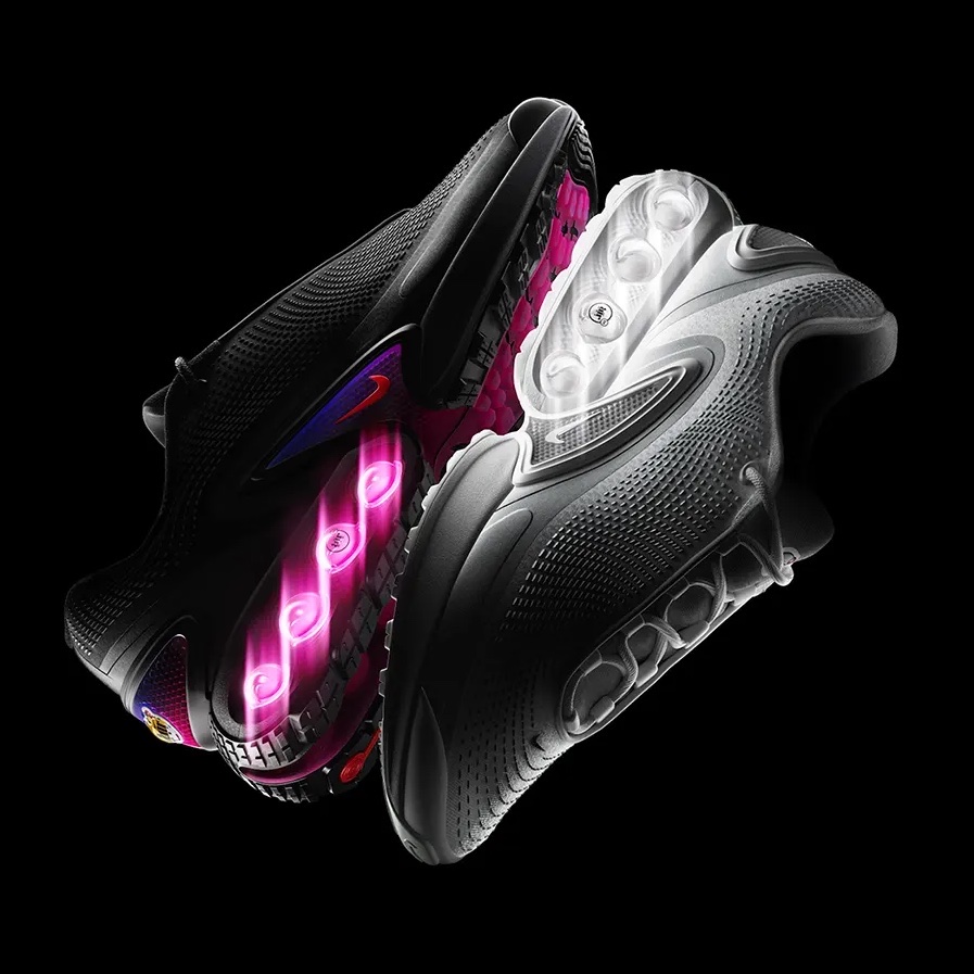 Nike Air Max Dn Black Light Crimson, (W) Nike Air Max 1 '86 OG Royal Blue 착용 스타일 - 2