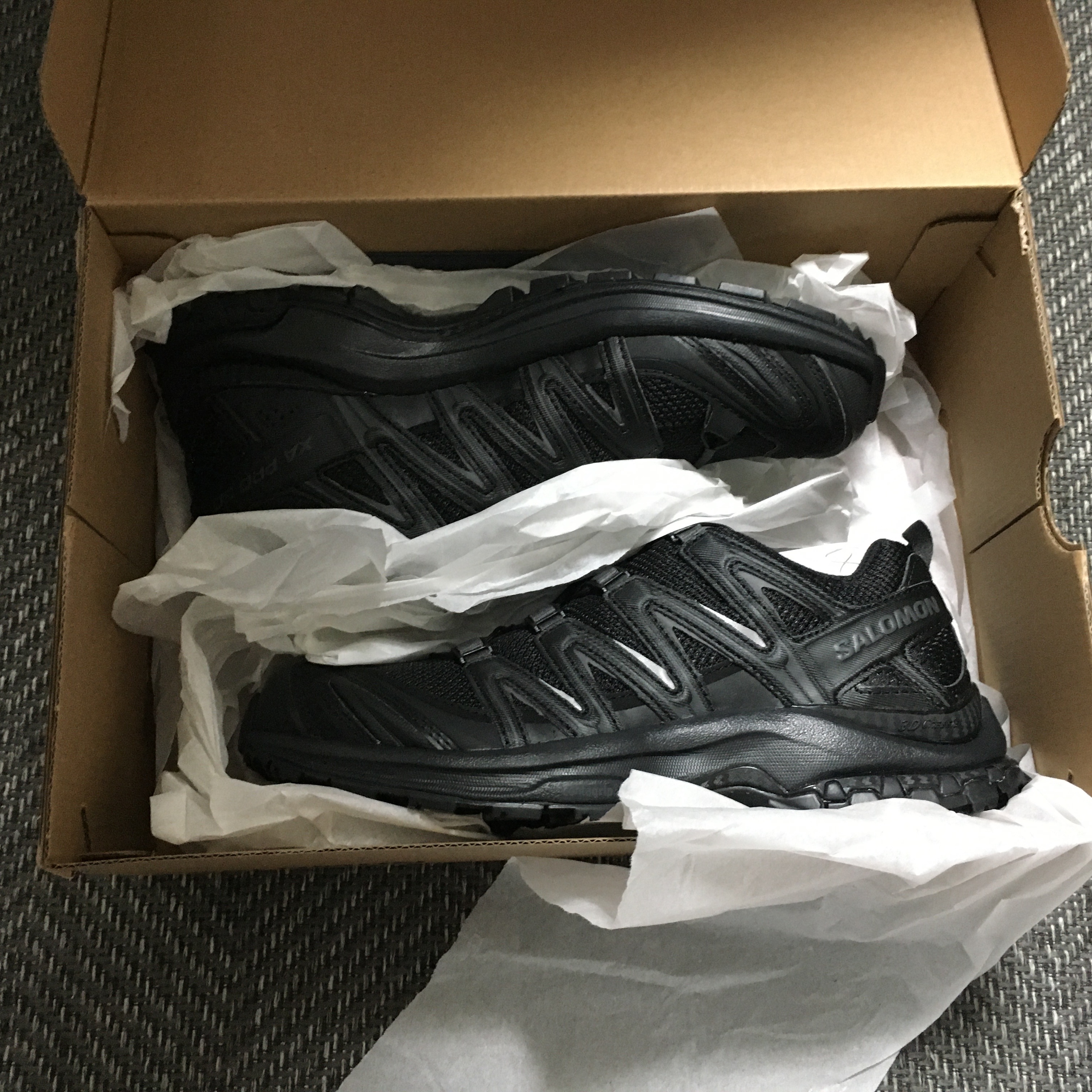 Salomon XA Pro 3D Black Magnet 착용 스타일 - 2