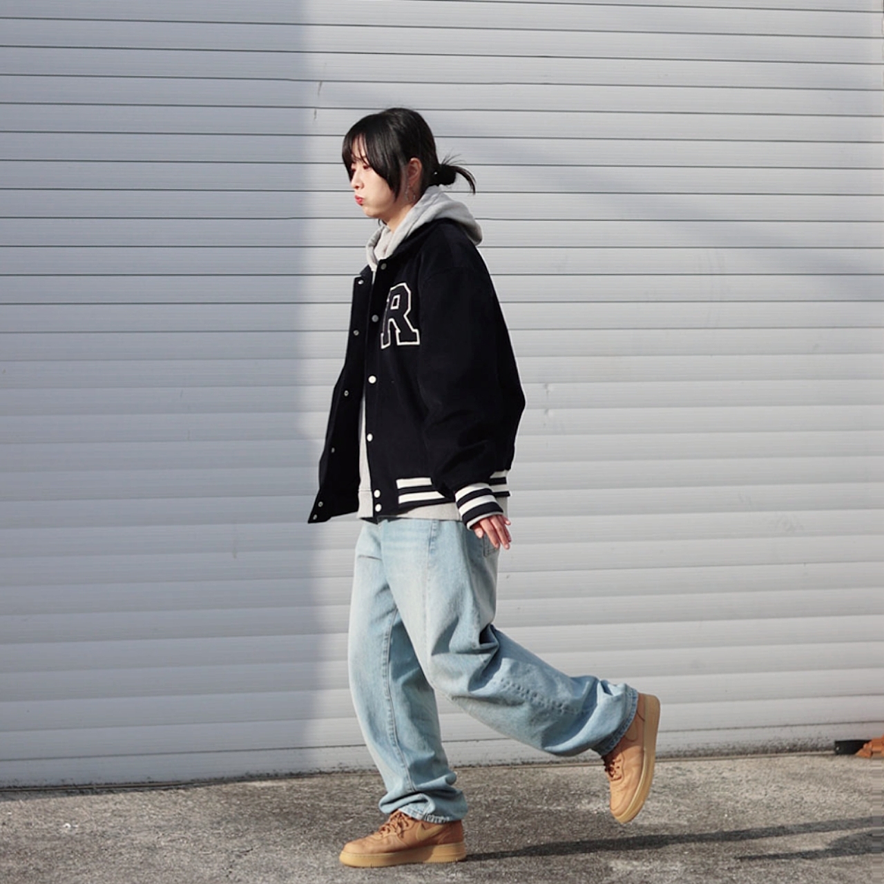 Nike Air Force 1 Mid '07 WB Flax 착용 스타일