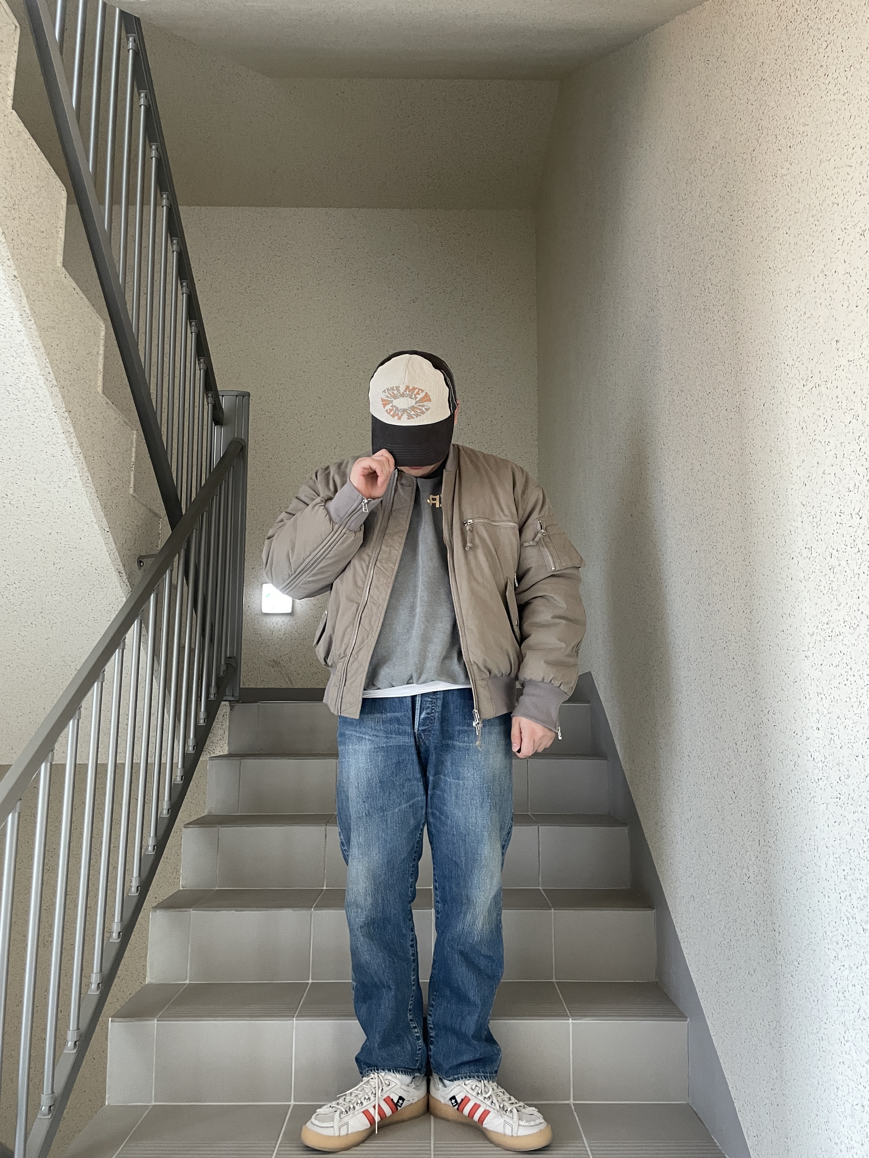 Adidas x Song for the Mute Campus 80s Bliss Core Black 착용 스타일 - 3
