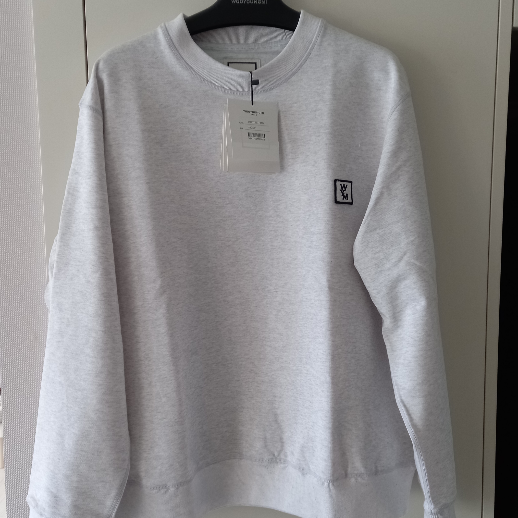 Wooyoungmi Cotton Back Logo Sweatshirt Gray - 24SS, Wooyoungmi Flower Print Denim Shirt Blue - 24SS 착용 스타일 - 2