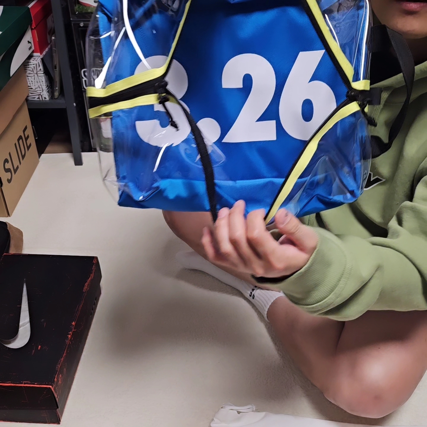 Nike Air Max 1 '86 OG Royal Volt, Stussy SS Link Hoodie Moss 착용 스타일 - 2