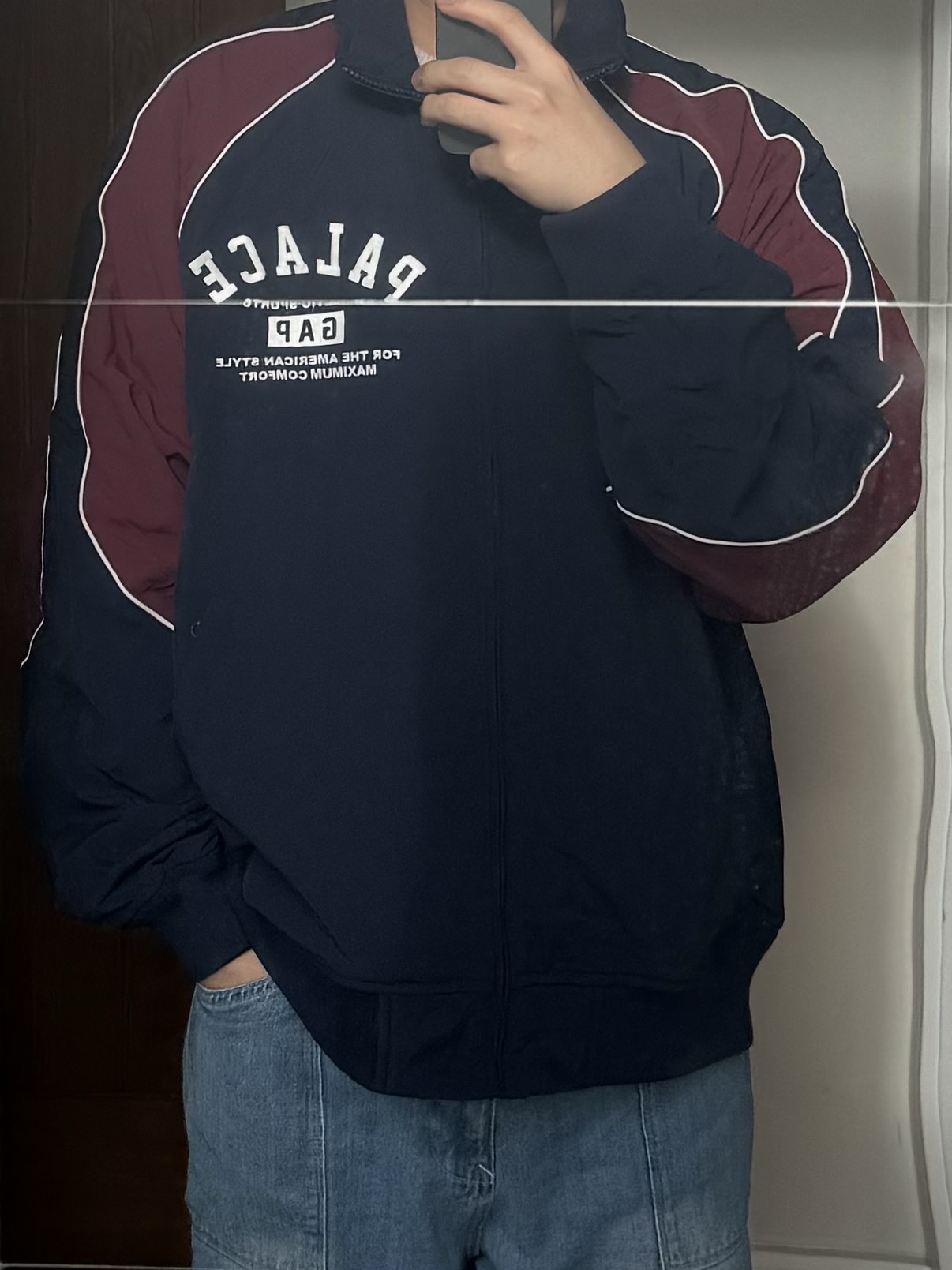 Palace x Gap Nylon Track Top Navy Red - 24SS 착용 스타일
