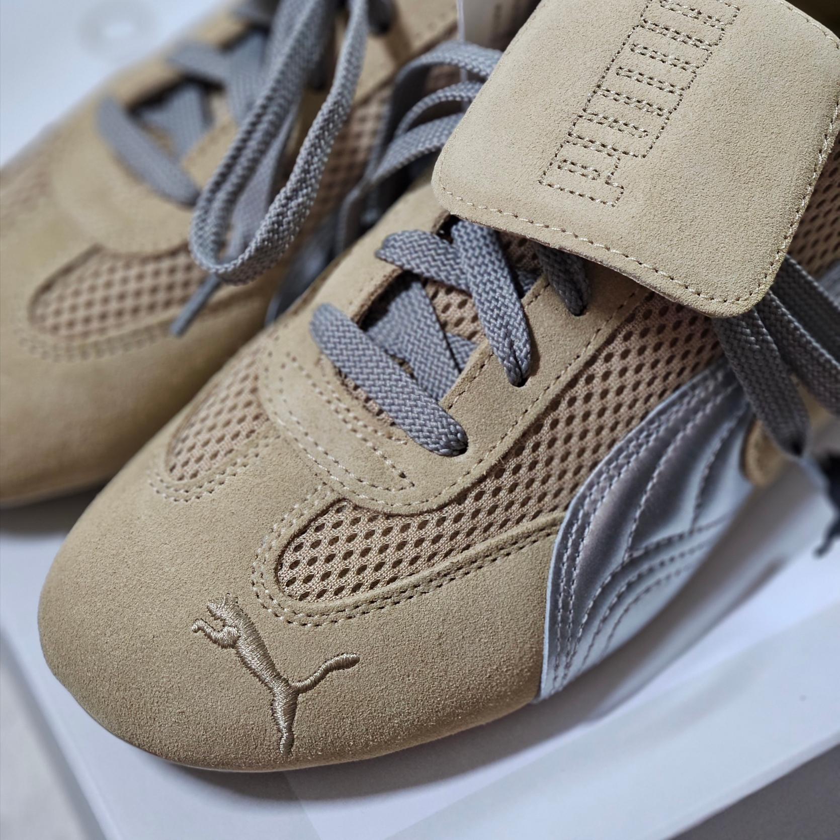 Puma x Open Yy Speedcat Prairie Tan Matte Silver 착용 스타일 - 2