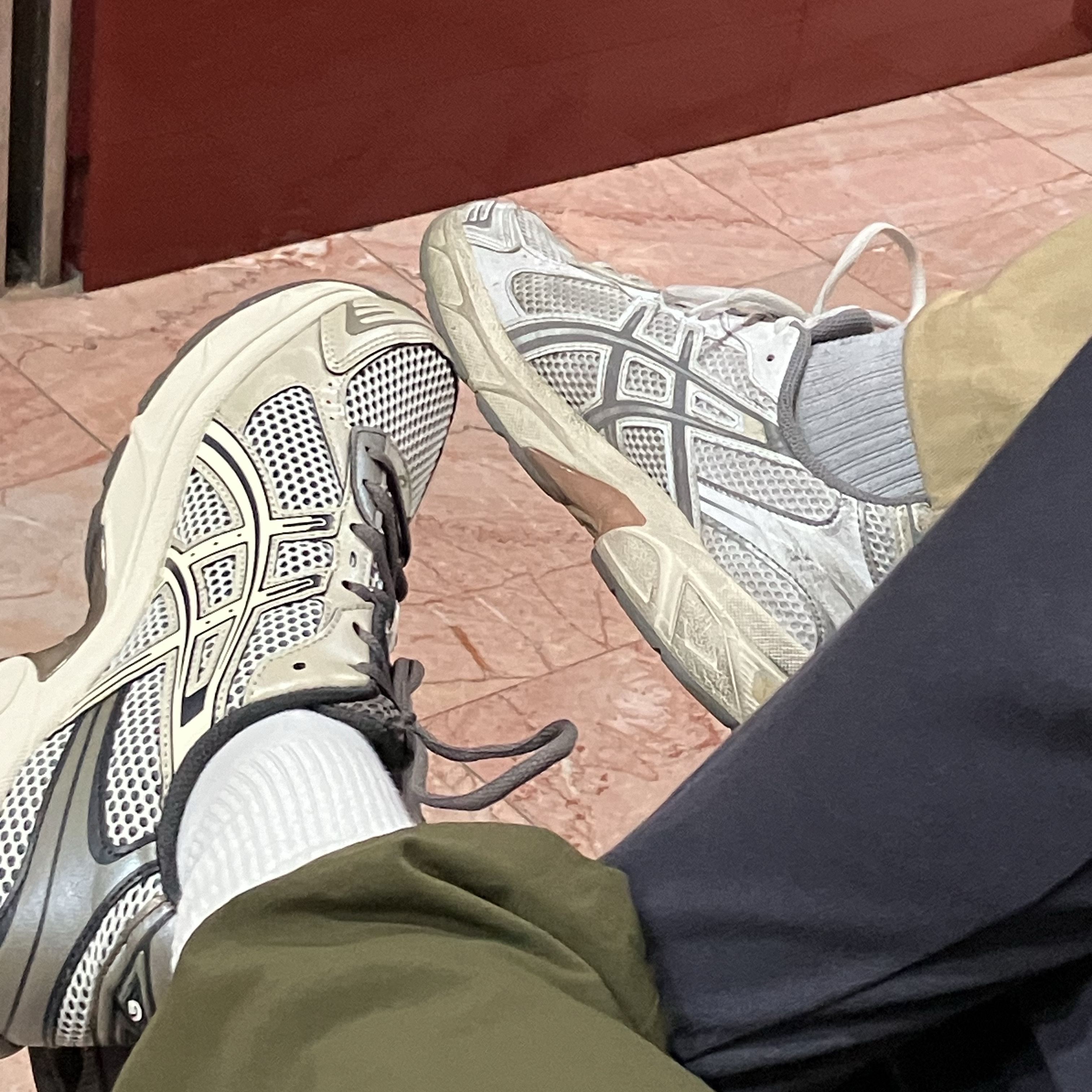 Asics Gel-1130 Birch Dark Taupe - Korea Exclusive 착용 스타일