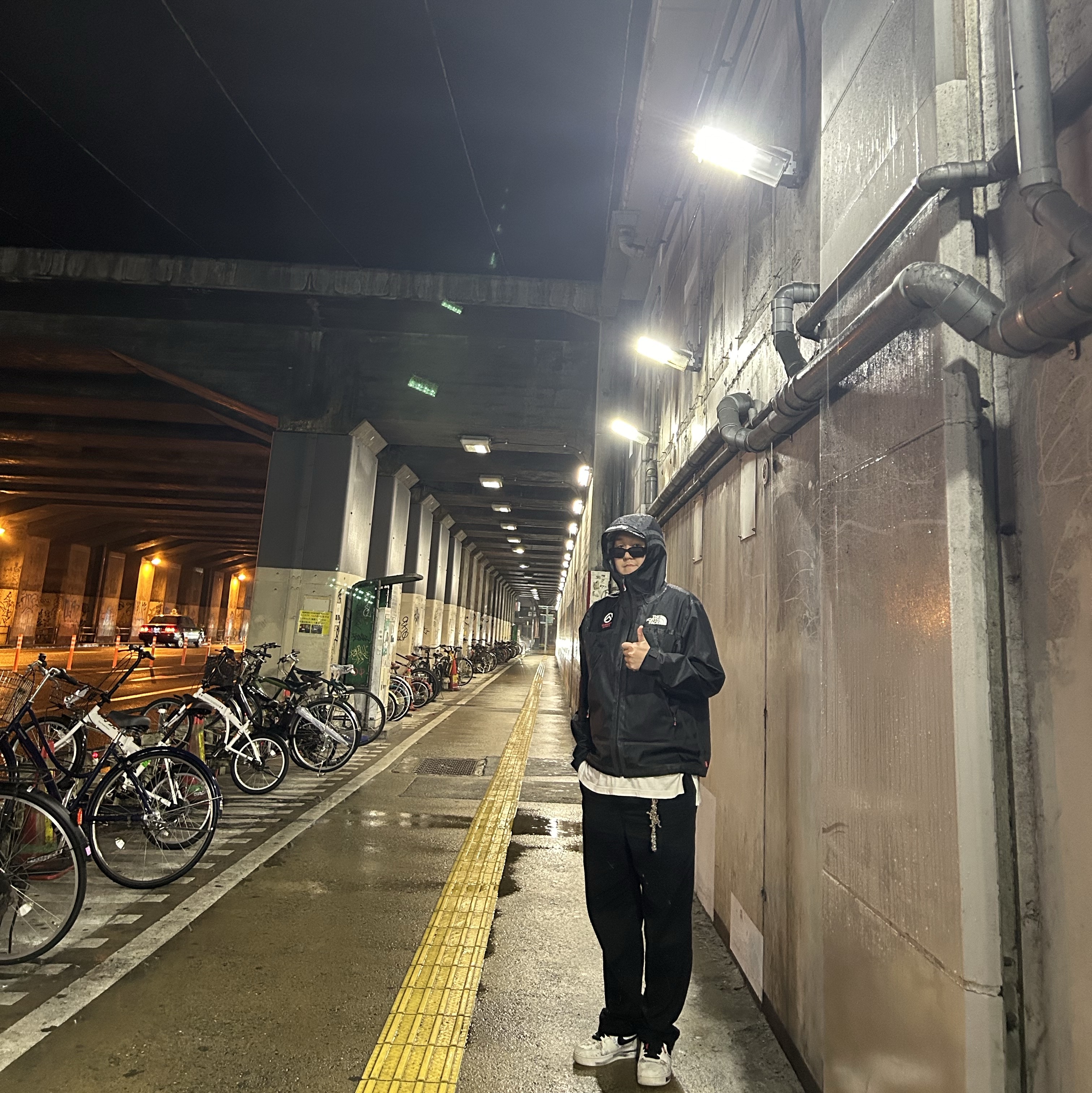 Supreme x The North Face Summit Series Outer Tape Seam Jacket Black - 21SS, Nike x Peaceminusone Air Force 1 Low Para-Noise 2.0 착용 스타일