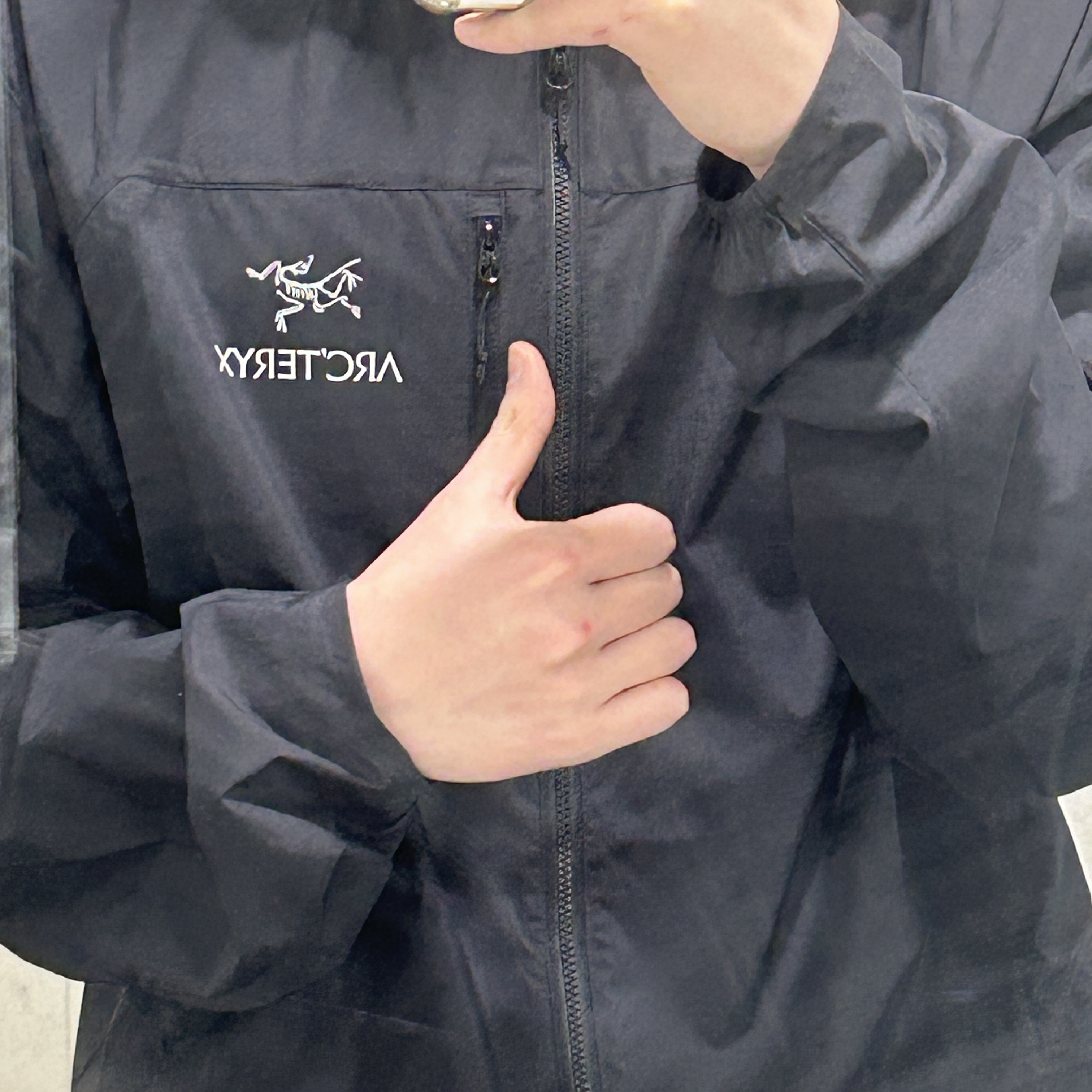 Arc'teryx Squamish Hoody Black 착용 스타일