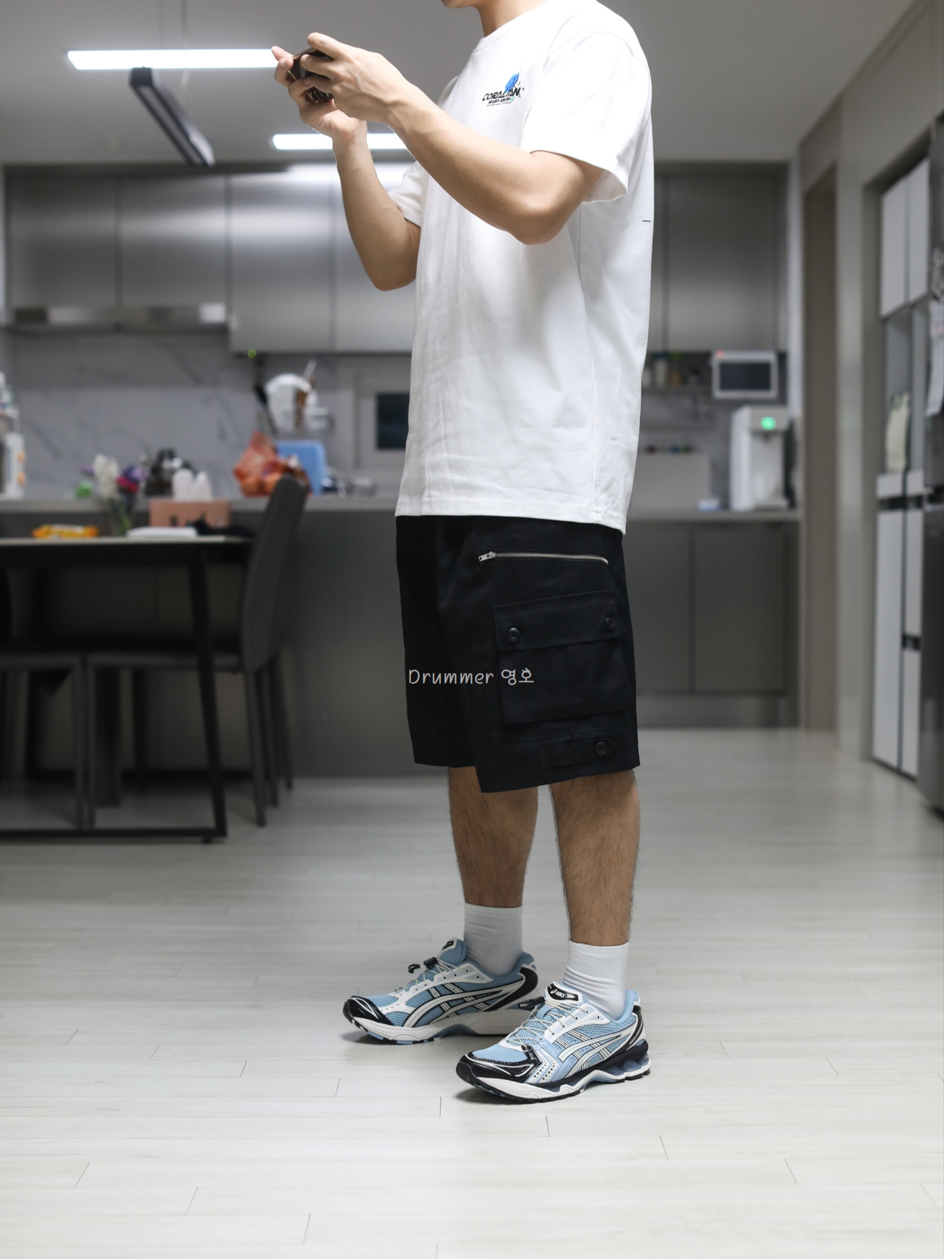 Asics Unlimited Gel-Kayano 14 Mist Cream 착용 스타일 - 2