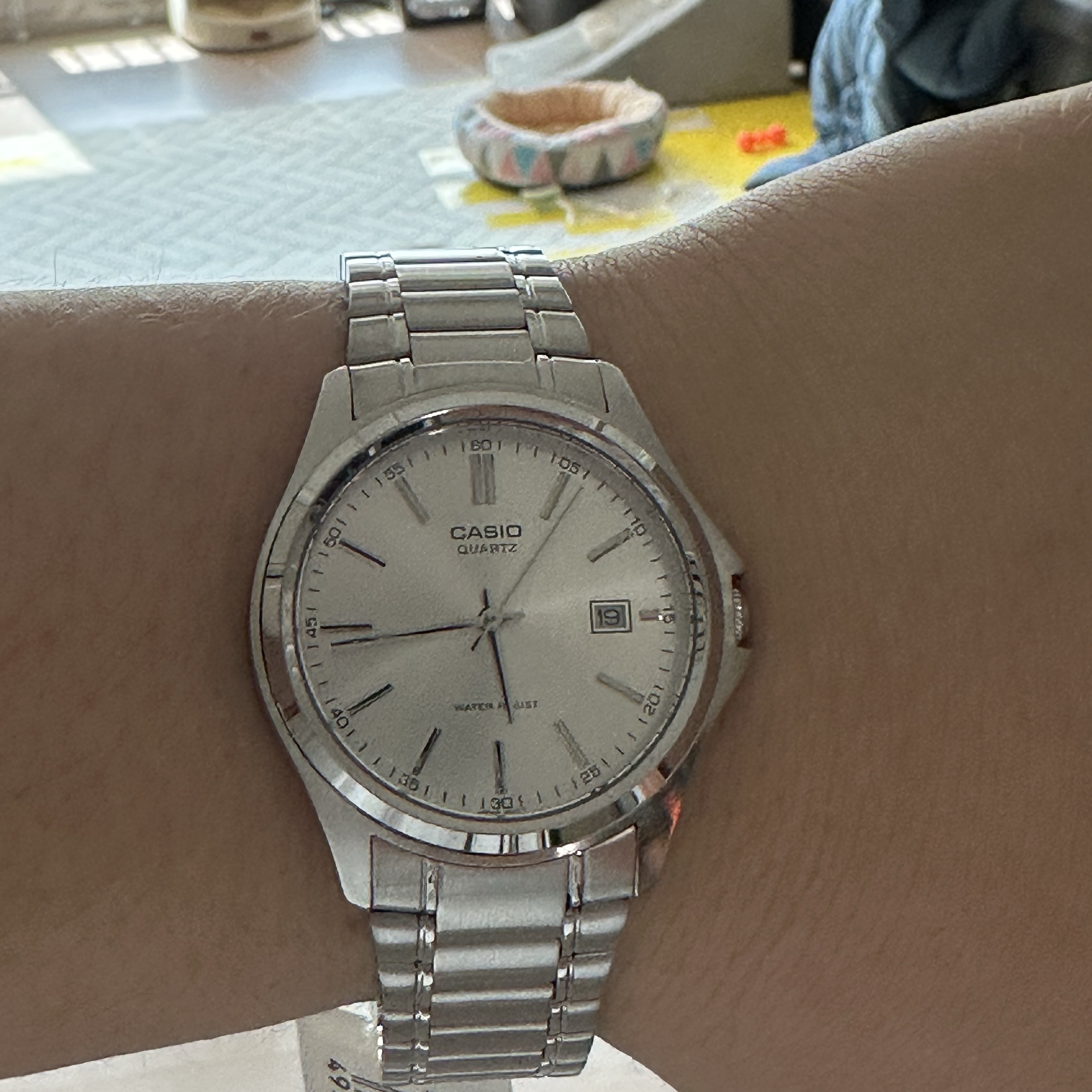 Casio MTP-1183A-7A 착용 스타일 - 2
