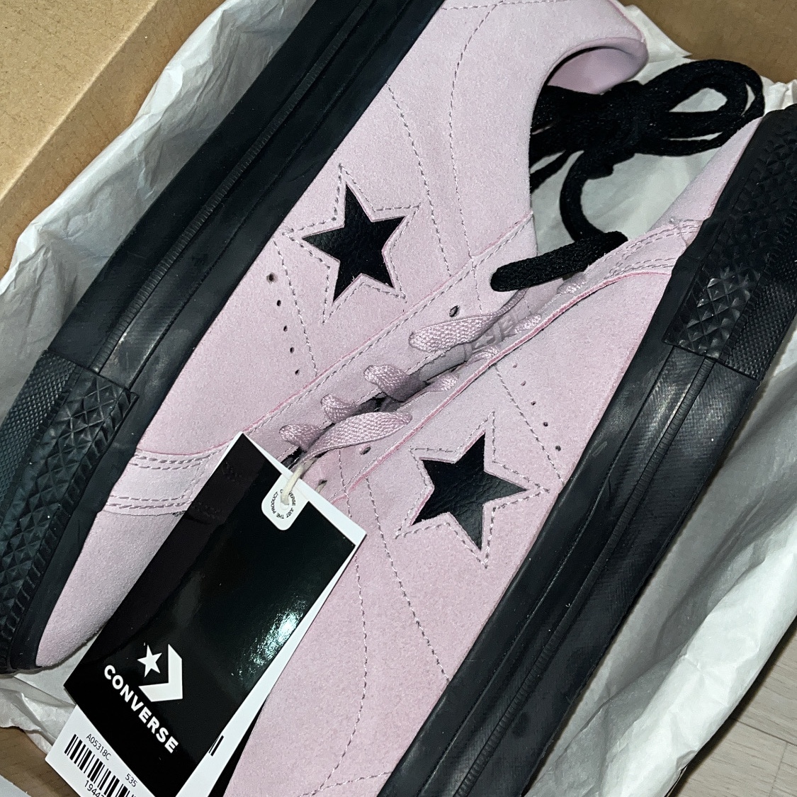 Converse One Star Pro Classic Suede Phantom Violet 착용 스타일