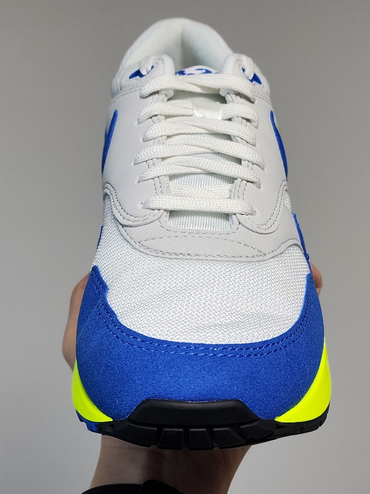 Nike Air Max 1 '86 OG Royal Volt 착용 스타일