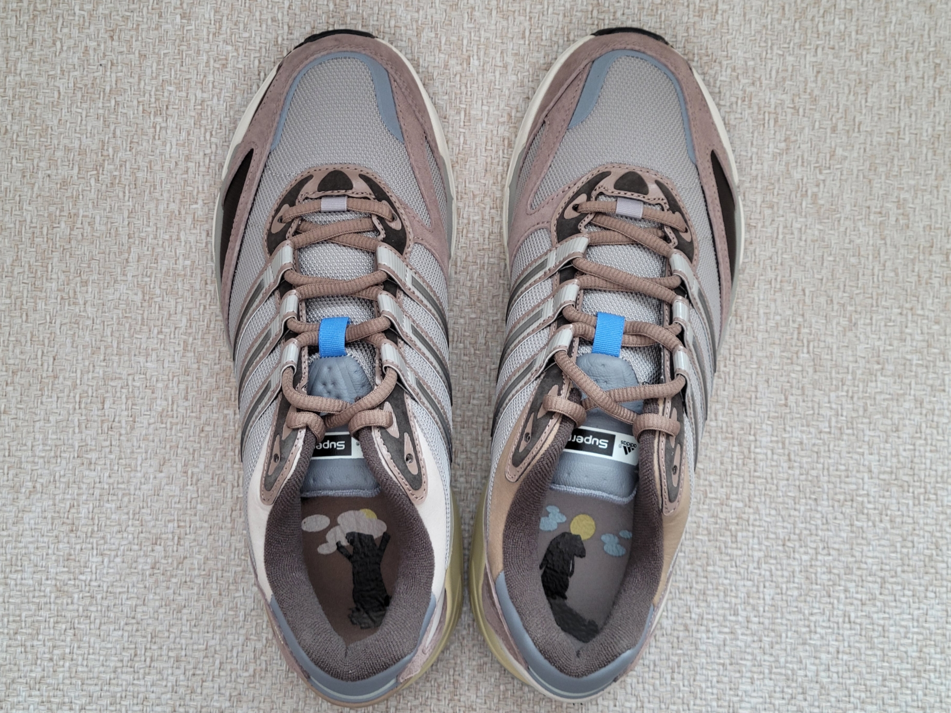 Adidas Supernova Cushion 7 Chalky Brown Sesame 착용 스타일 - 4