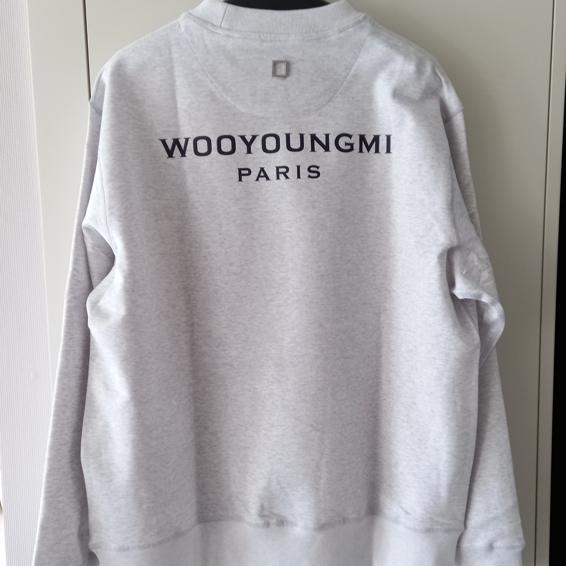 Wooyoungmi Cotton Back Logo Sweatshirt Gray - 24SS, Wooyoungmi Flower Print Denim Shirt Blue - 24SS 착용 스타일 - 1