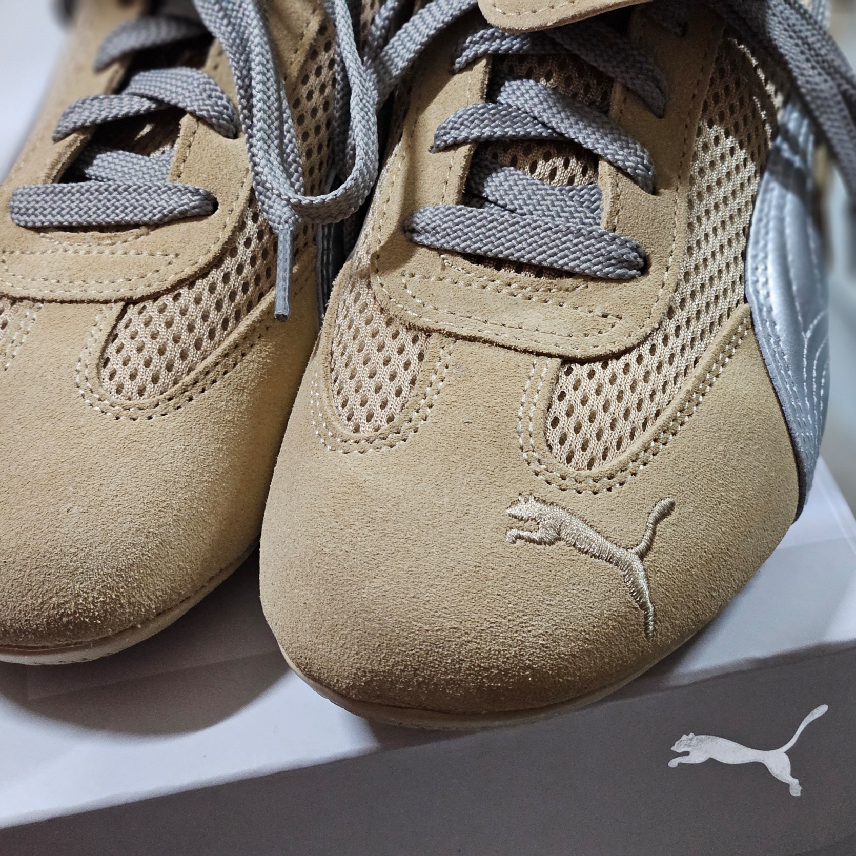 Puma x Open Yy Speedcat Prairie Tan Matte Silver 착용 스타일 - 4