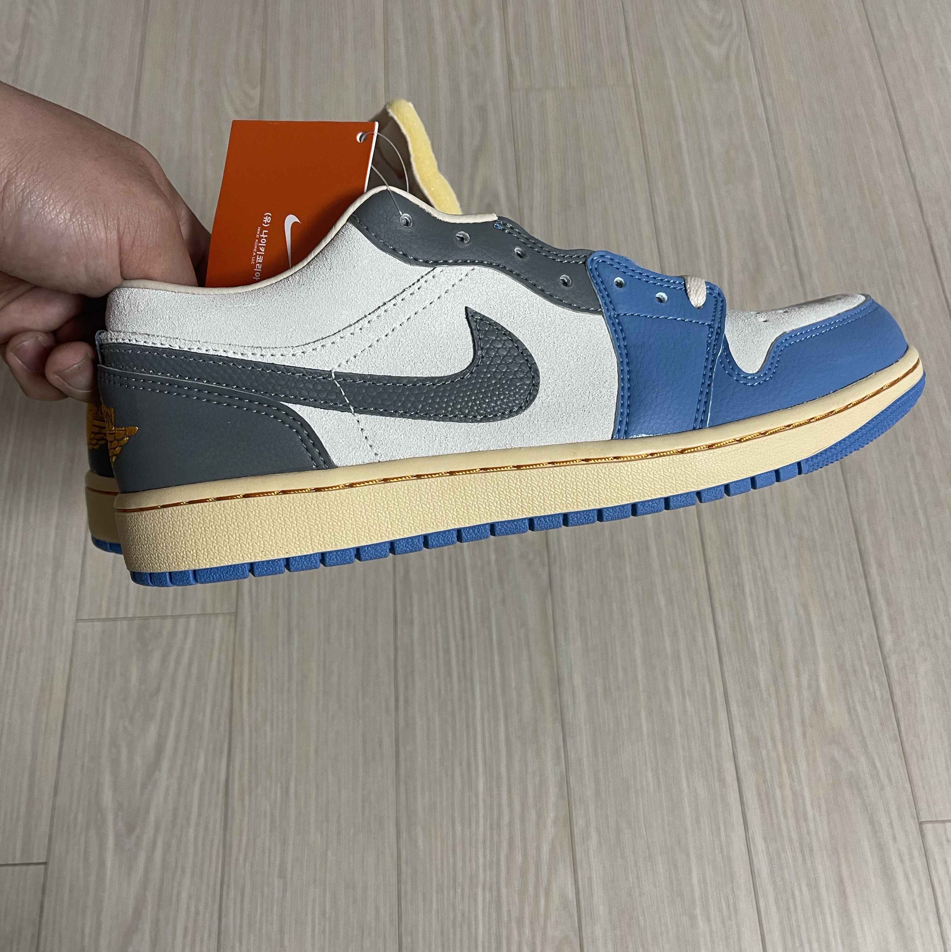 Jordan 1 Low SE Tokyo 96 착용 스타일
